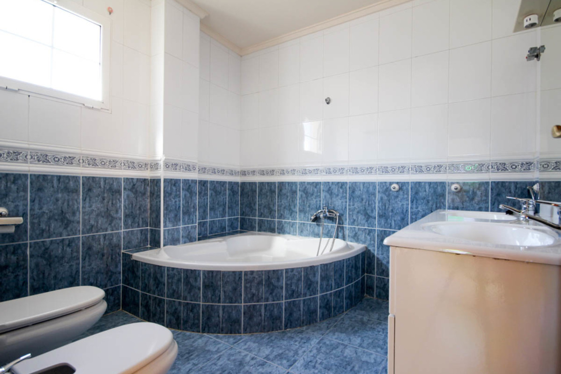 Herverkoop - 3. Vrijstaande villa - La Zenia - Costa Blanca Zuid