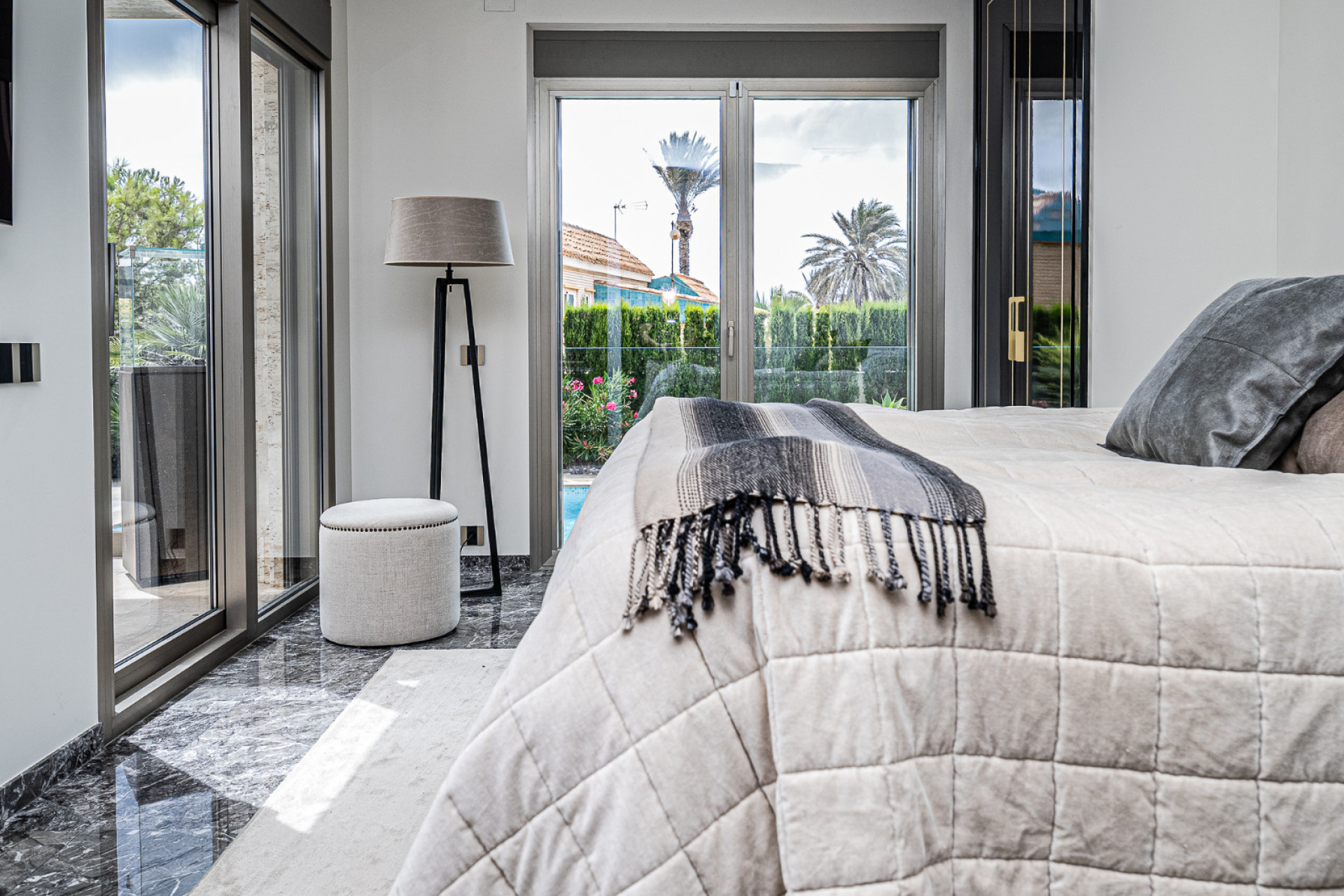 Herverkoop - 3. Vrijstaande villa - La Zenia - Costa Blanca Zuid