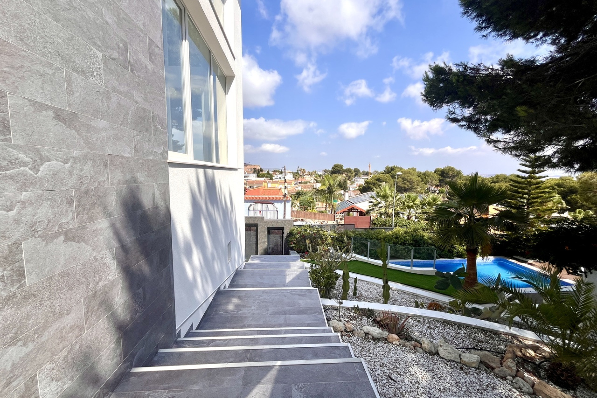 Herverkoop - 3. Vrijstaande villa - Los Balcones - Costa Blanca Zuid