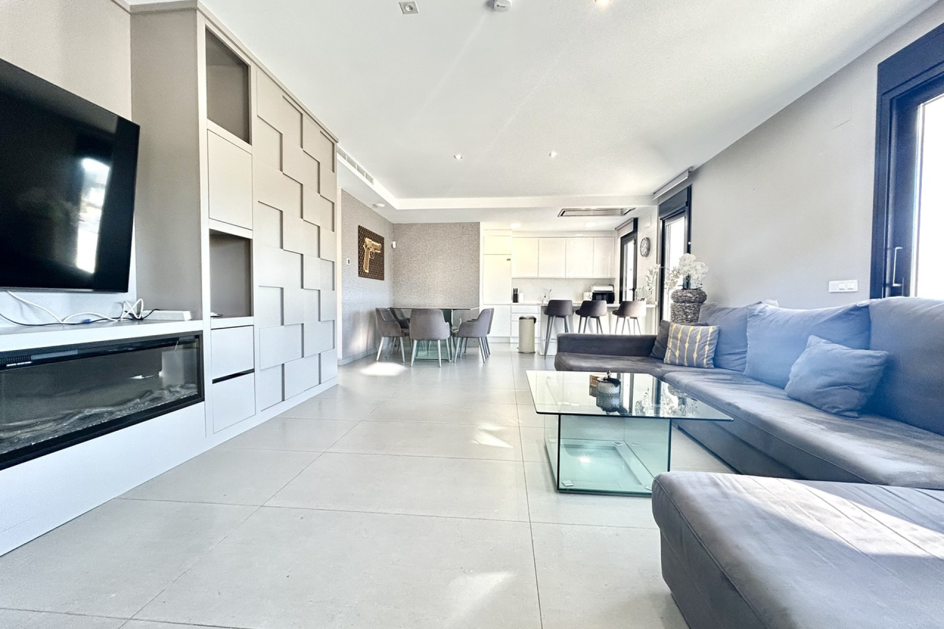 Herverkoop - 3. Vrijstaande villa - Los Balcones - Costa Blanca Zuid