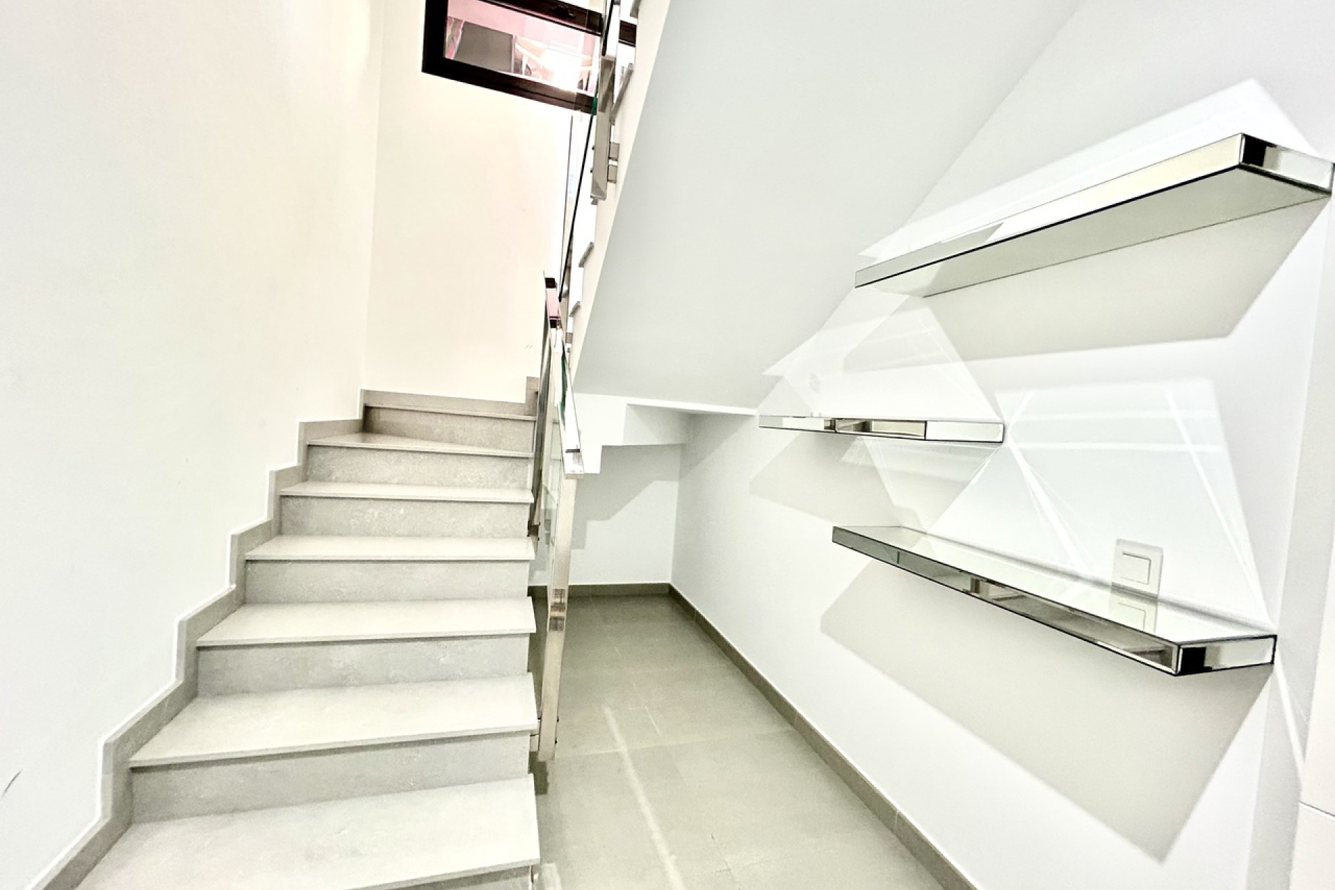 Herverkoop - 3. Vrijstaande villa - Los Balcones - Costa Blanca Zuid