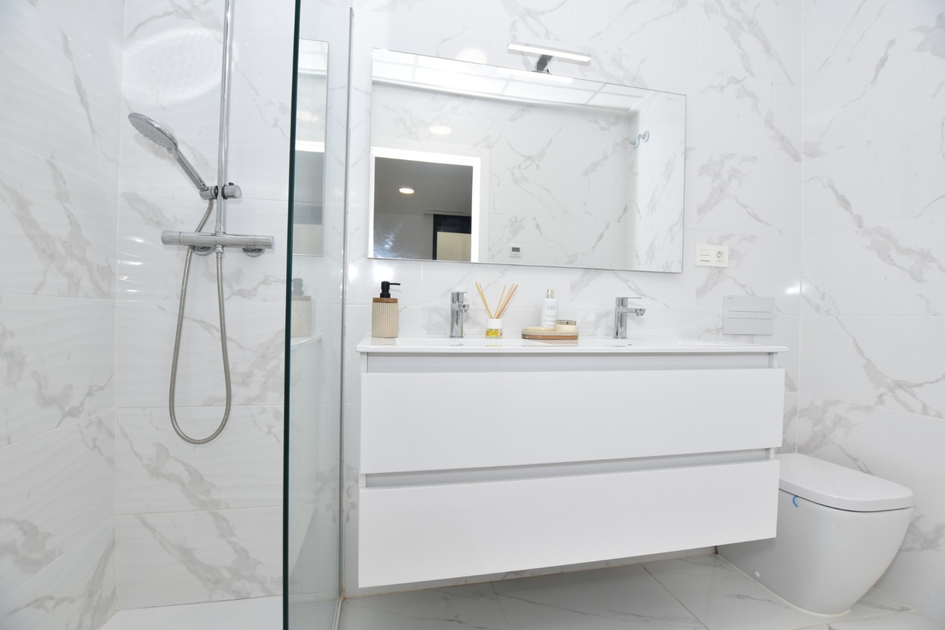 Herverkoop - 3. Vrijstaande villa - Los Montesinos - Costa Blanca Zuid