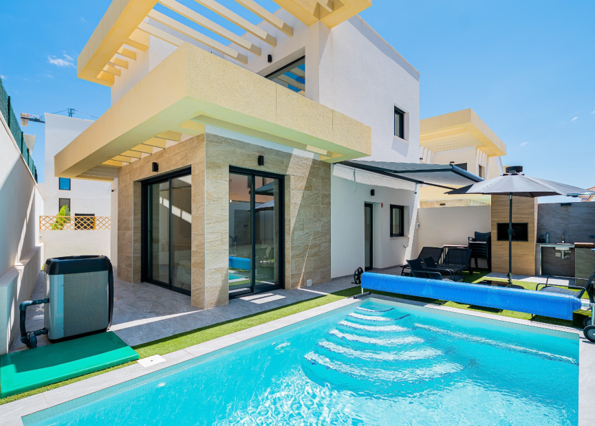 Herverkoop - 3. Vrijstaande villa - Los Montesinos - Costa Blanca Zuid