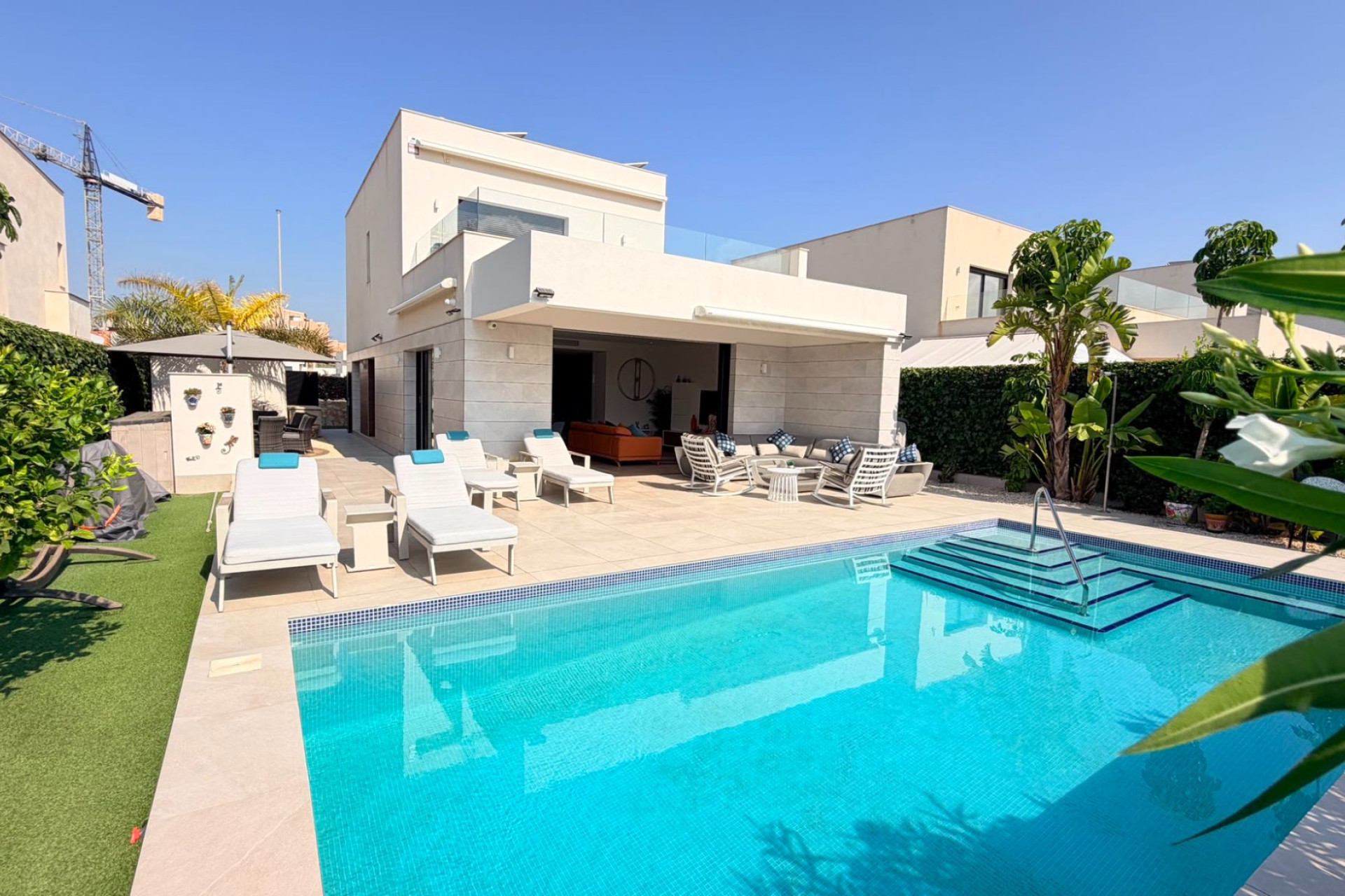 Herverkoop - 3. Vrijstaande villa - Los Montesinos - Costa Blanca Zuid