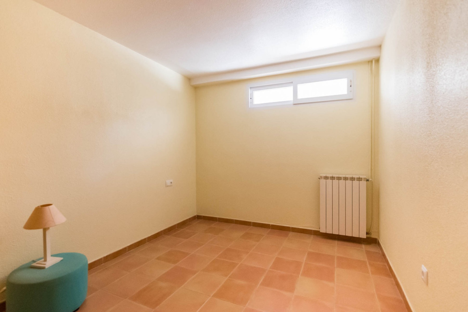 Herverkoop - 3. Vrijstaande villa - MOLINA DEL SEGURA