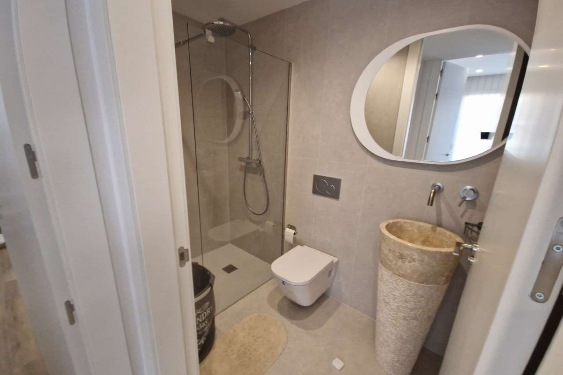 Herverkoop - 3. Vrijstaande villa - Monforte del Cid - Costa Blanca Noord