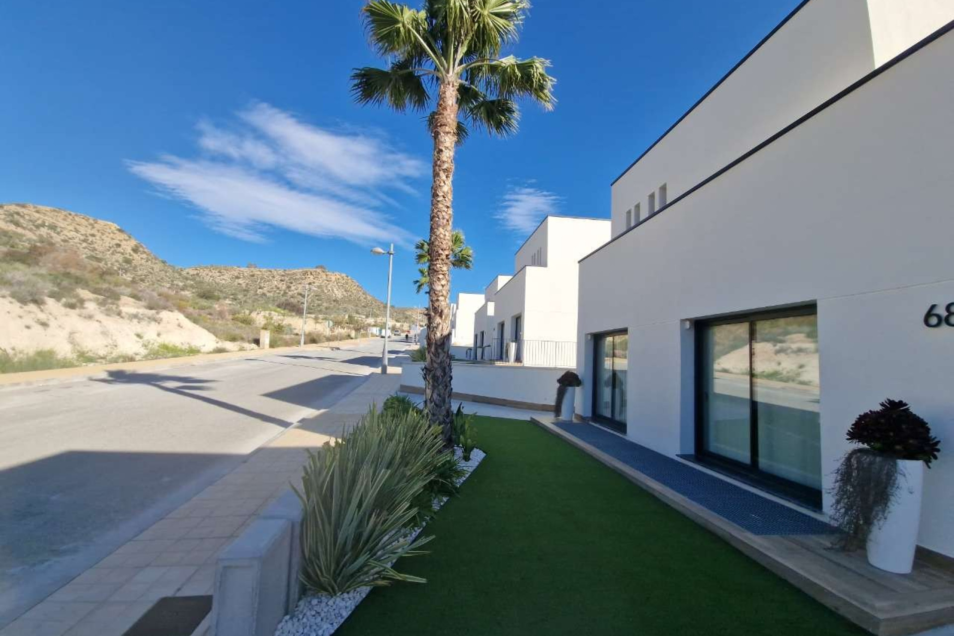 Herverkoop - 3. Vrijstaande villa - Monforte del Cid - Costa Blanca Noord