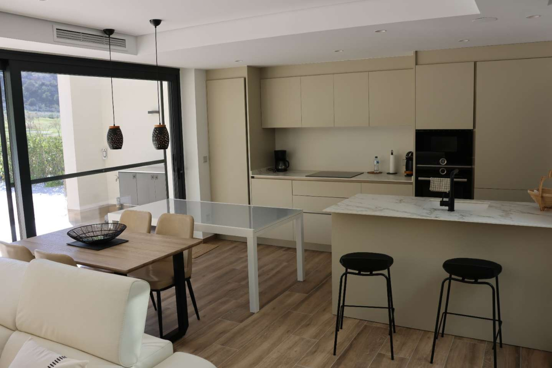 Herverkoop - 3. Vrijstaande villa - Monforte del Cid - Costa Blanca Noord