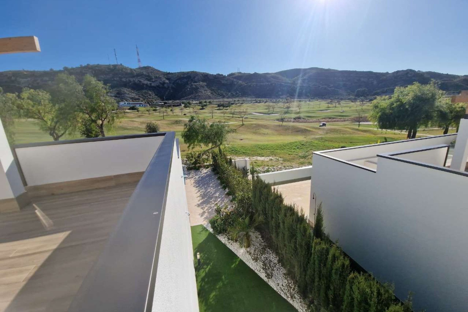 Herverkoop - 3. Vrijstaande villa - Monforte del Cid - Costa Blanca Noord