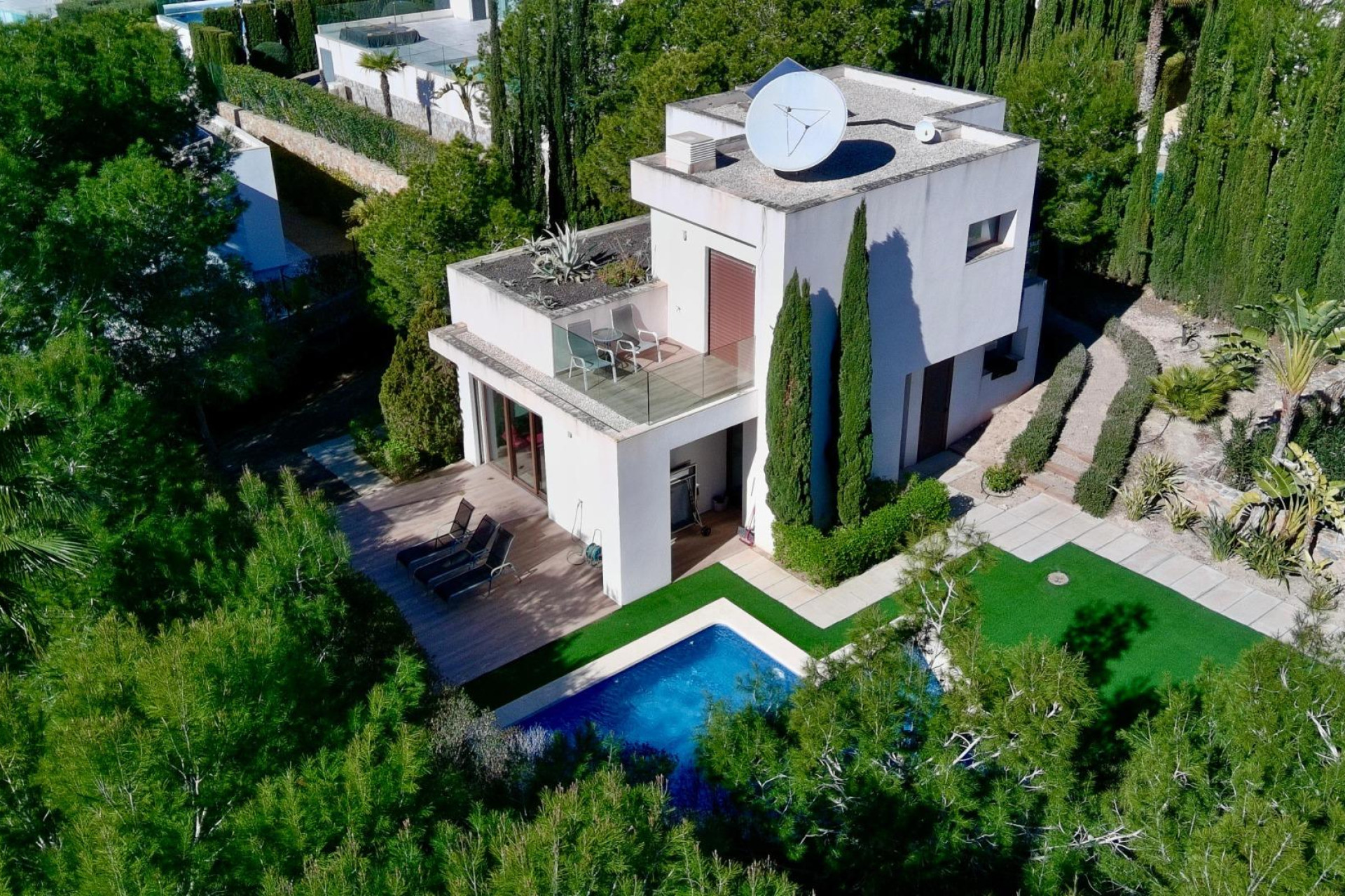 Herverkoop - 3. Vrijstaande villa - Orihuela - Costa Blanca Zuid