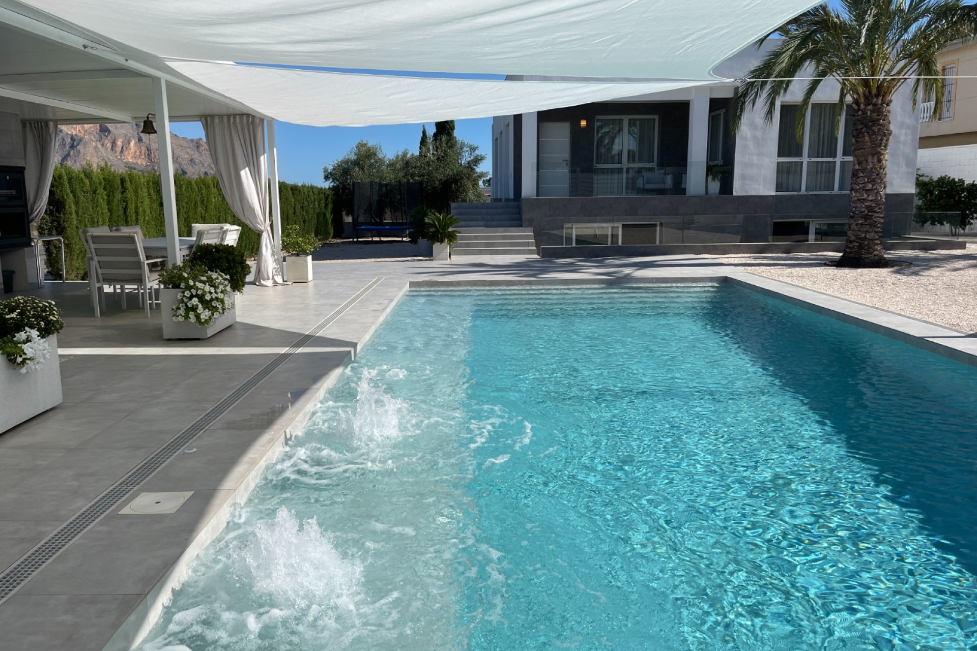 Herverkoop - 3. Vrijstaande villa - Orihuela - Costa Blanca Zuid