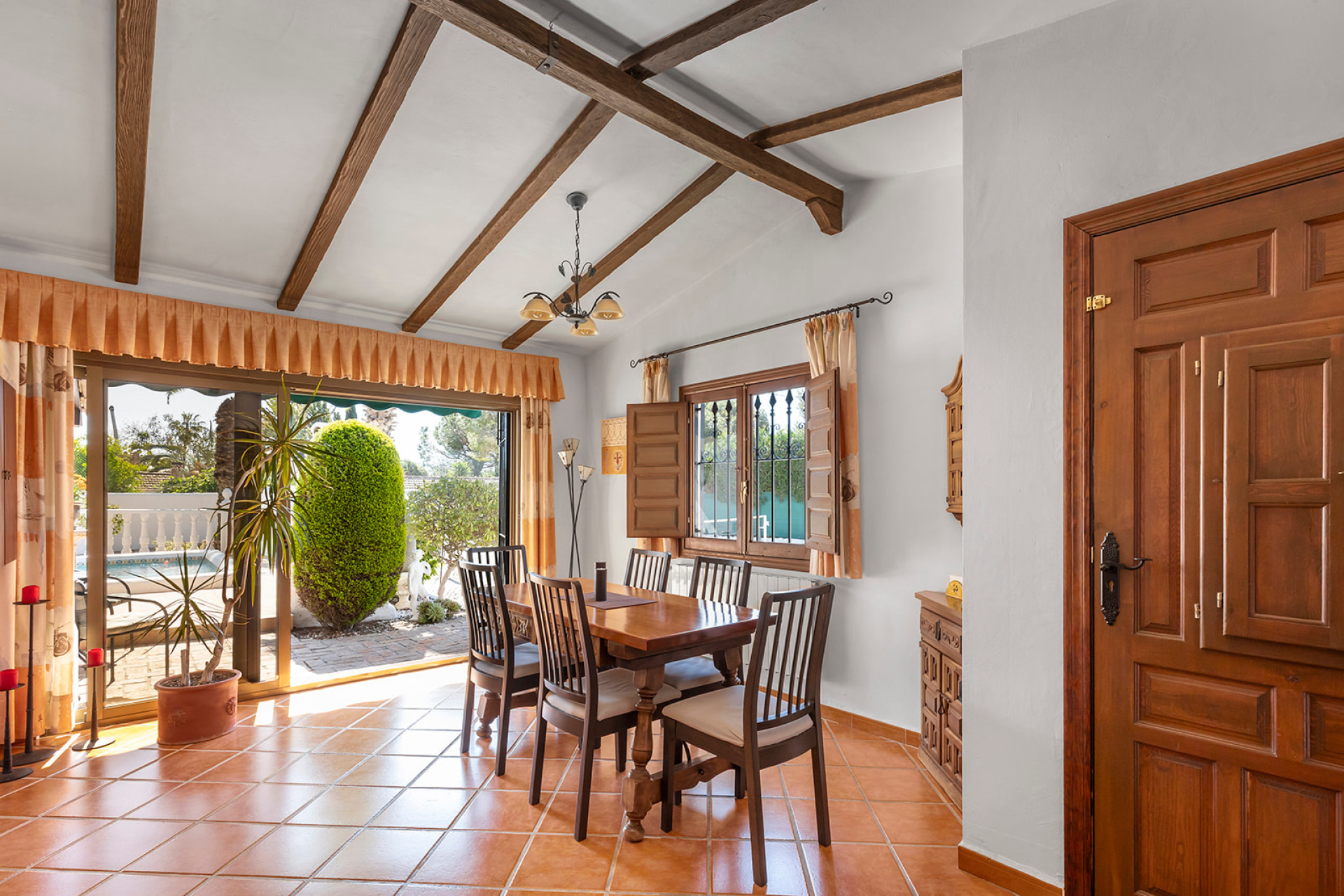 Herverkoop - 3. Vrijstaande villa - Orihuela - Costa Blanca Zuid