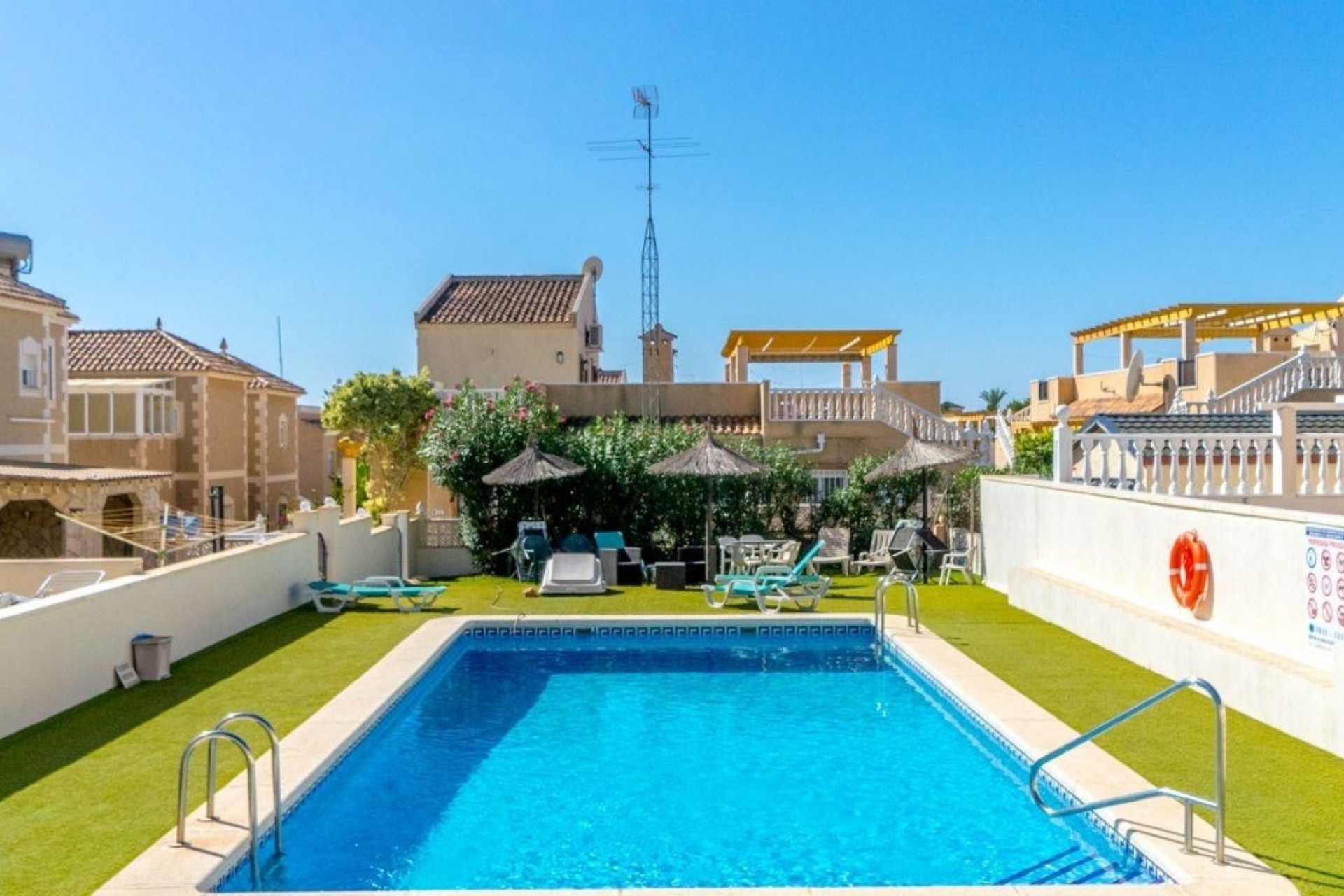 Herverkoop - 3. Vrijstaande villa - Orihuela Costa - Costa Blanca Zuid