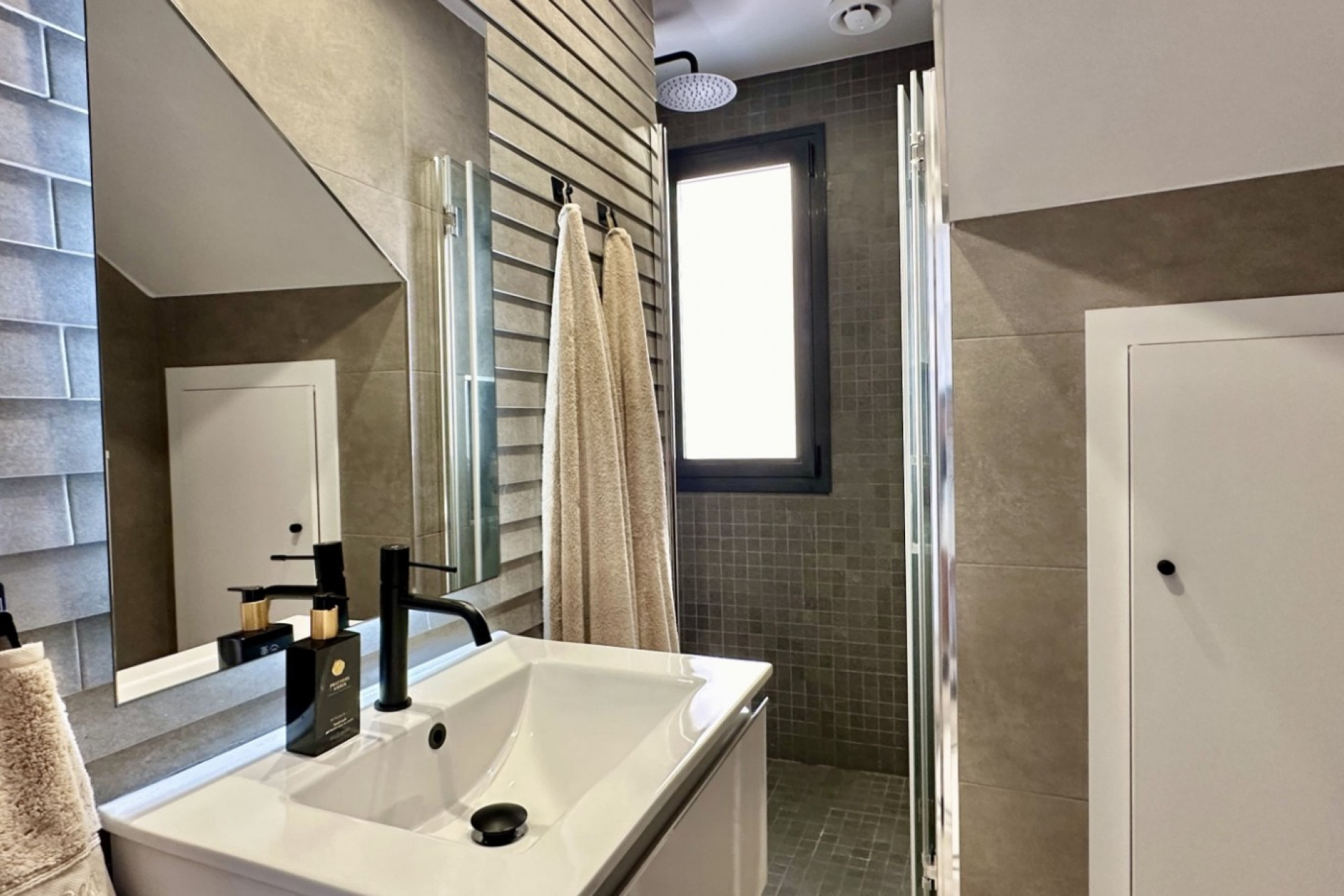 Herverkoop - 3. Vrijstaande villa - Orihuela Costa - Costa Blanca Zuid