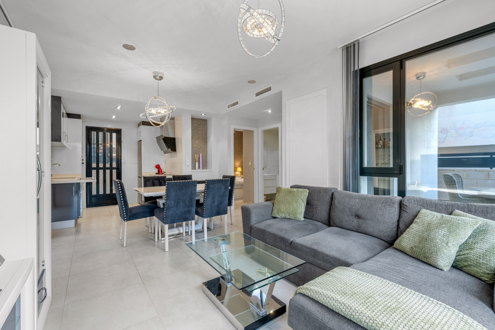 Herverkoop - 3. Vrijstaande villa - Orihuela Costa - Costa Blanca Zuid