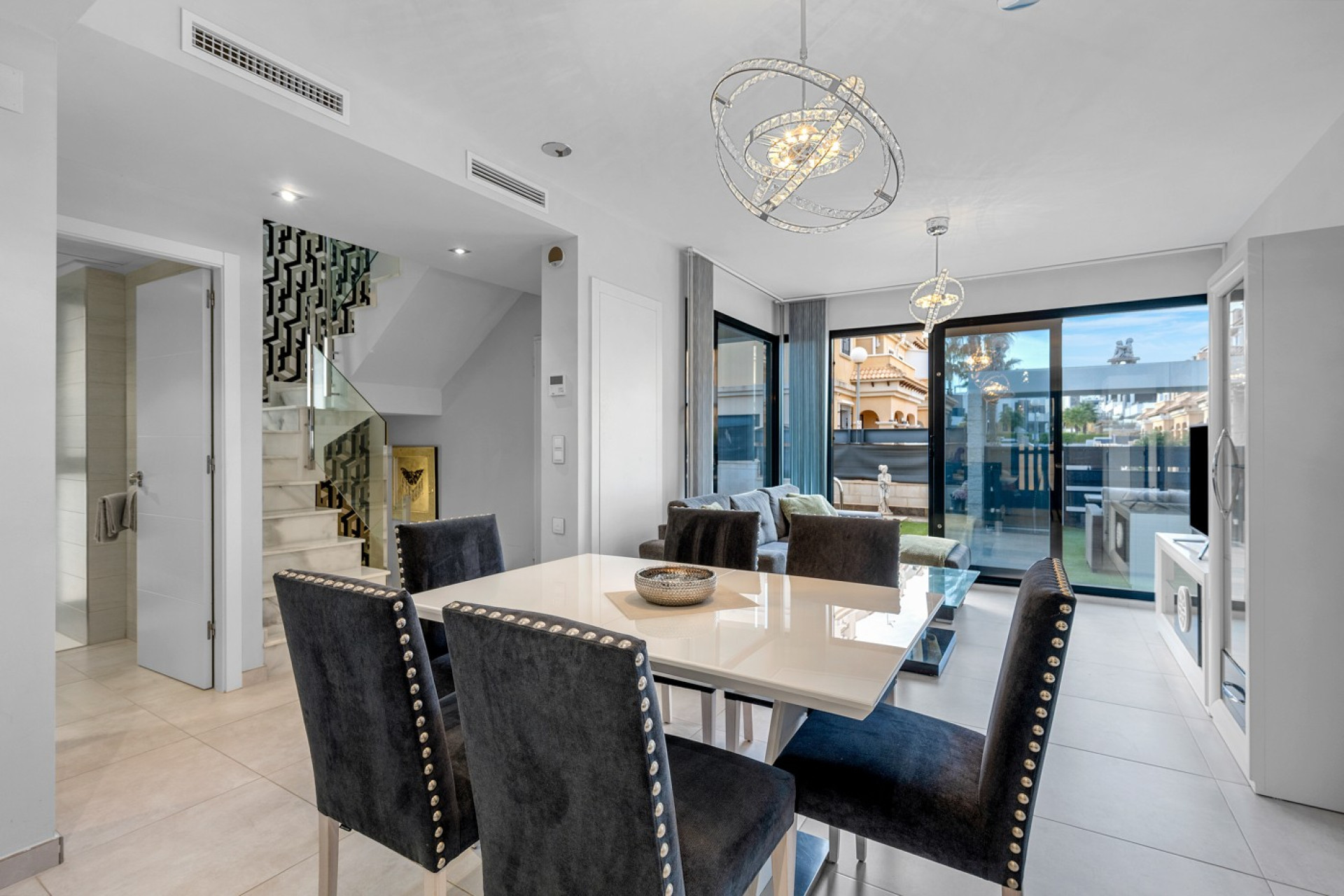 Herverkoop - 3. Vrijstaande villa - Orihuela Costa - Costa Blanca Zuid