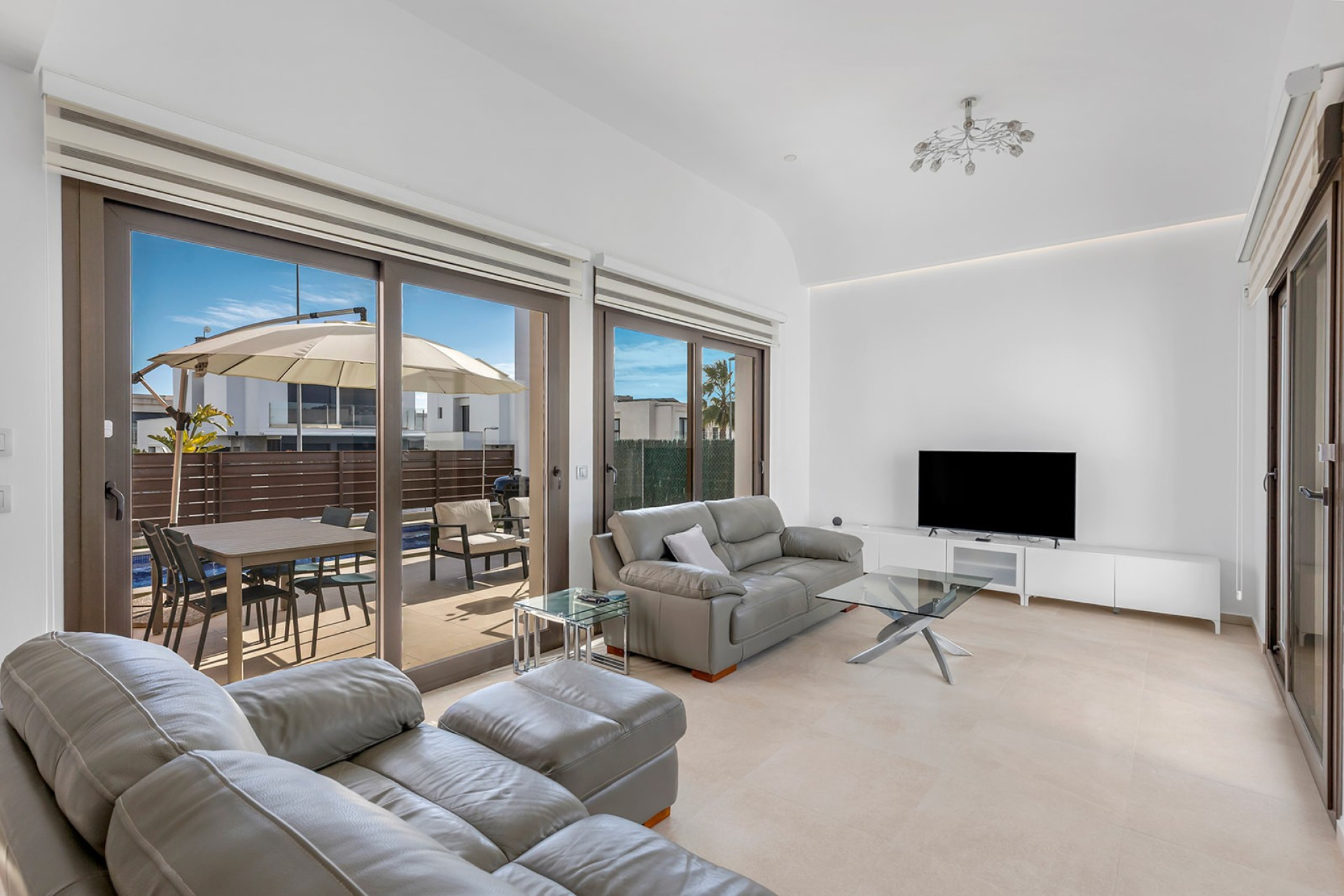 Herverkoop - 3. Vrijstaande villa - Orihuela Costa - Costa Blanca Zuid