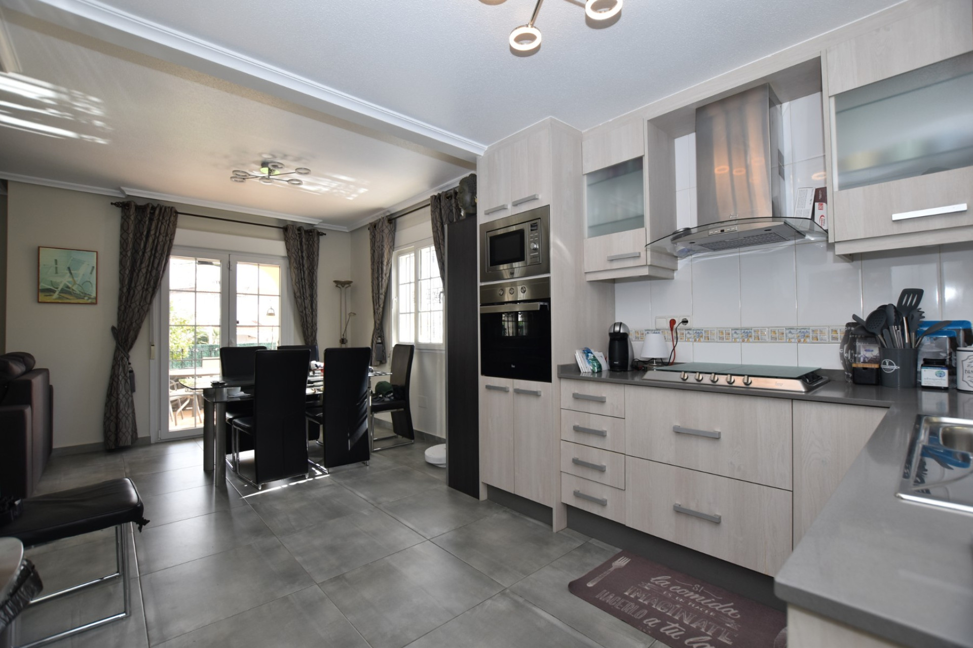 Herverkoop - 3. Vrijstaande villa - Orihuela Costa - Costa Blanca Zuid