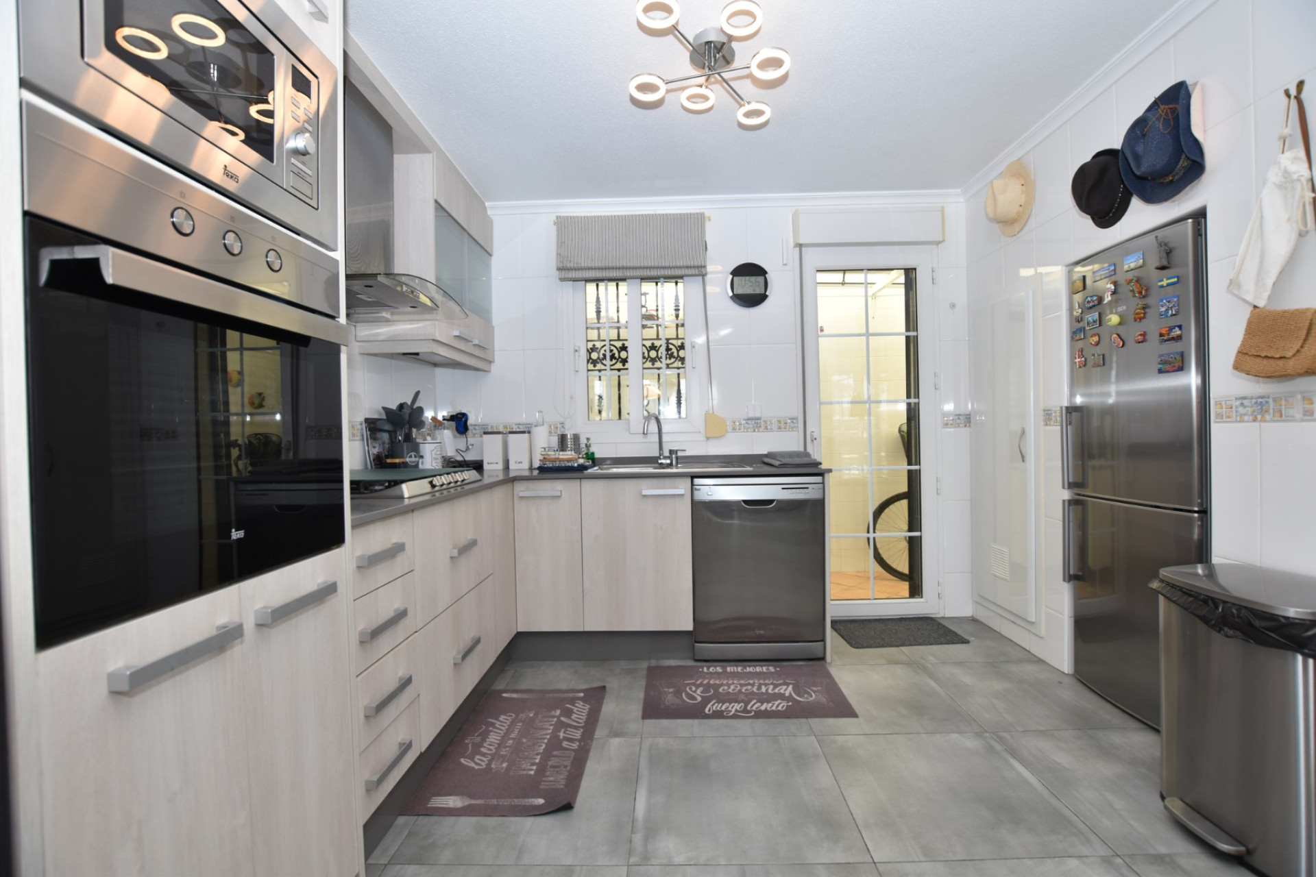 Herverkoop - 3. Vrijstaande villa - Orihuela Costa - Costa Blanca Zuid