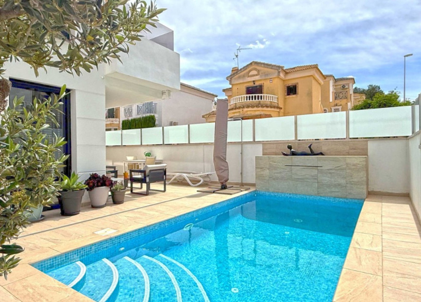 Herverkoop - 3. Vrijstaande villa - Orihuela Costa - Costa Blanca Zuid