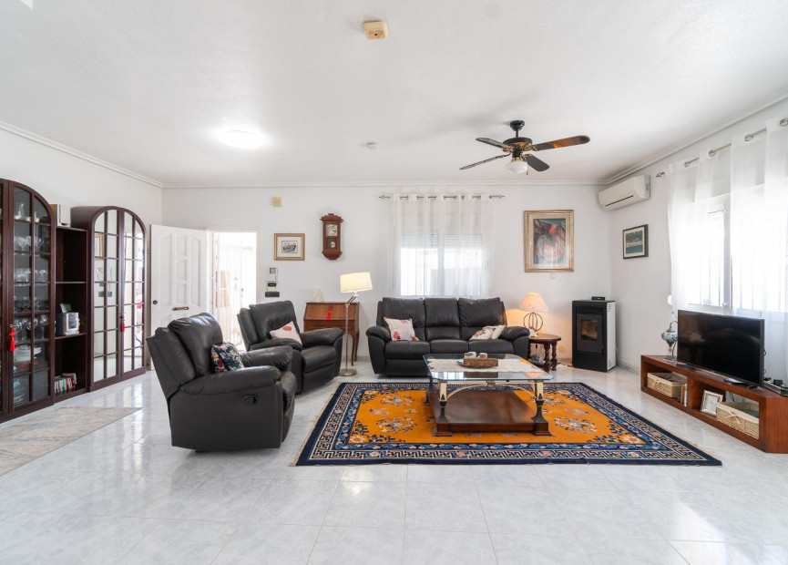 Herverkoop - 3. Vrijstaande villa - Orihuela Costa - Costa Blanca Zuid