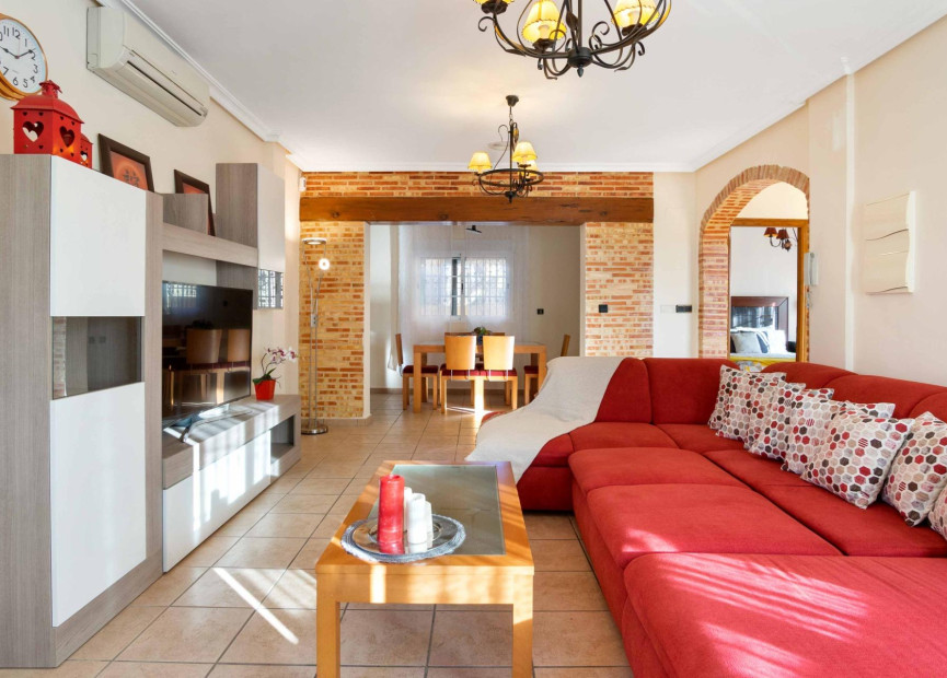 Herverkoop - 3. Vrijstaande villa - Orihuela Costa - Costa Blanca Zuid