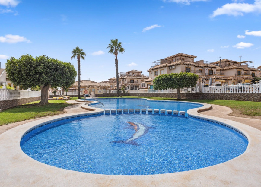 Herverkoop - 3. Vrijstaande villa - Orihuela Costa - La Regia