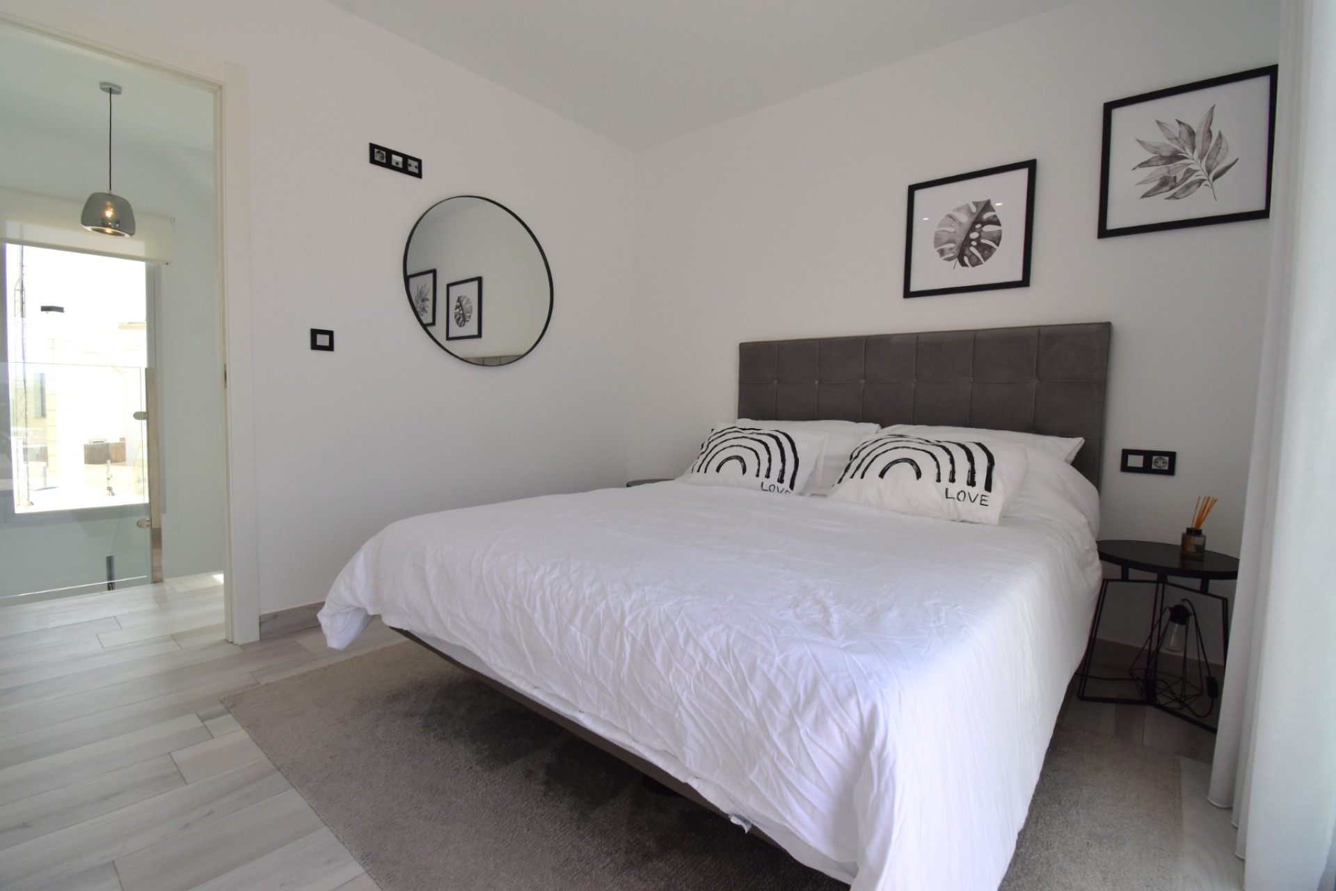Herverkoop - 3. Vrijstaande villa - Orihuela Costa - Lomas de Cabo Roig