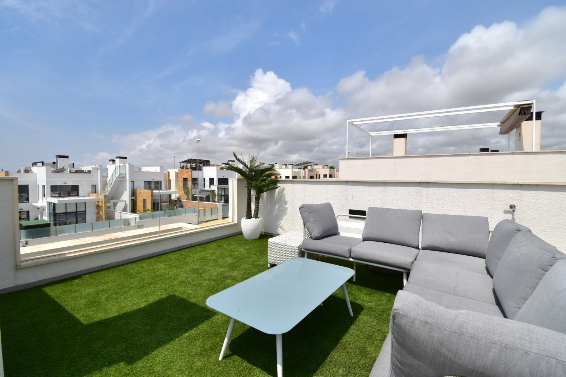 Herverkoop - 3. Vrijstaande villa - Orihuela Costa - Lomas de Cabo Roig