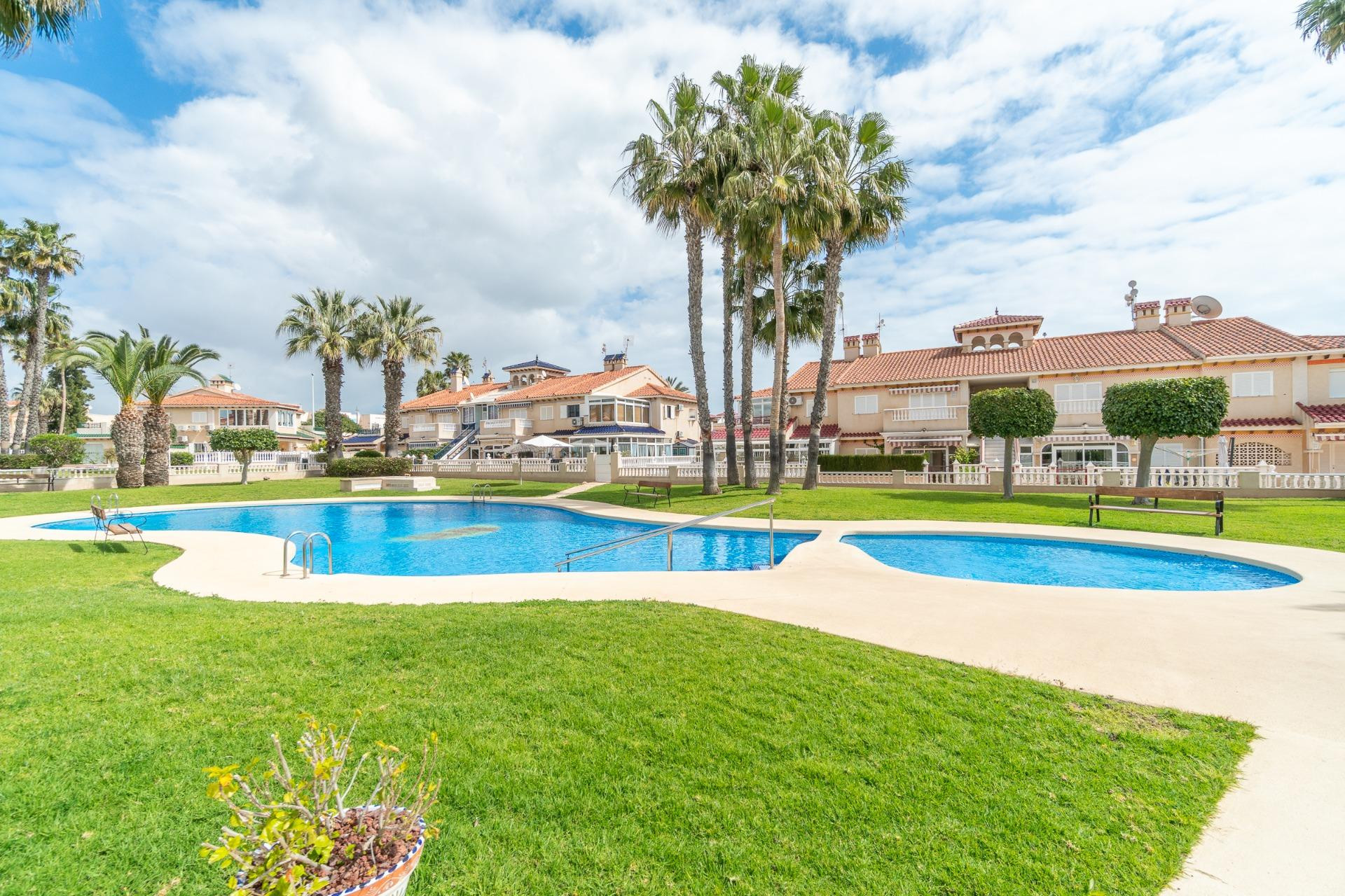Herverkoop - 3. Vrijstaande villa - Orihuela Costa - Zeniamar-Horizonte-La Campana