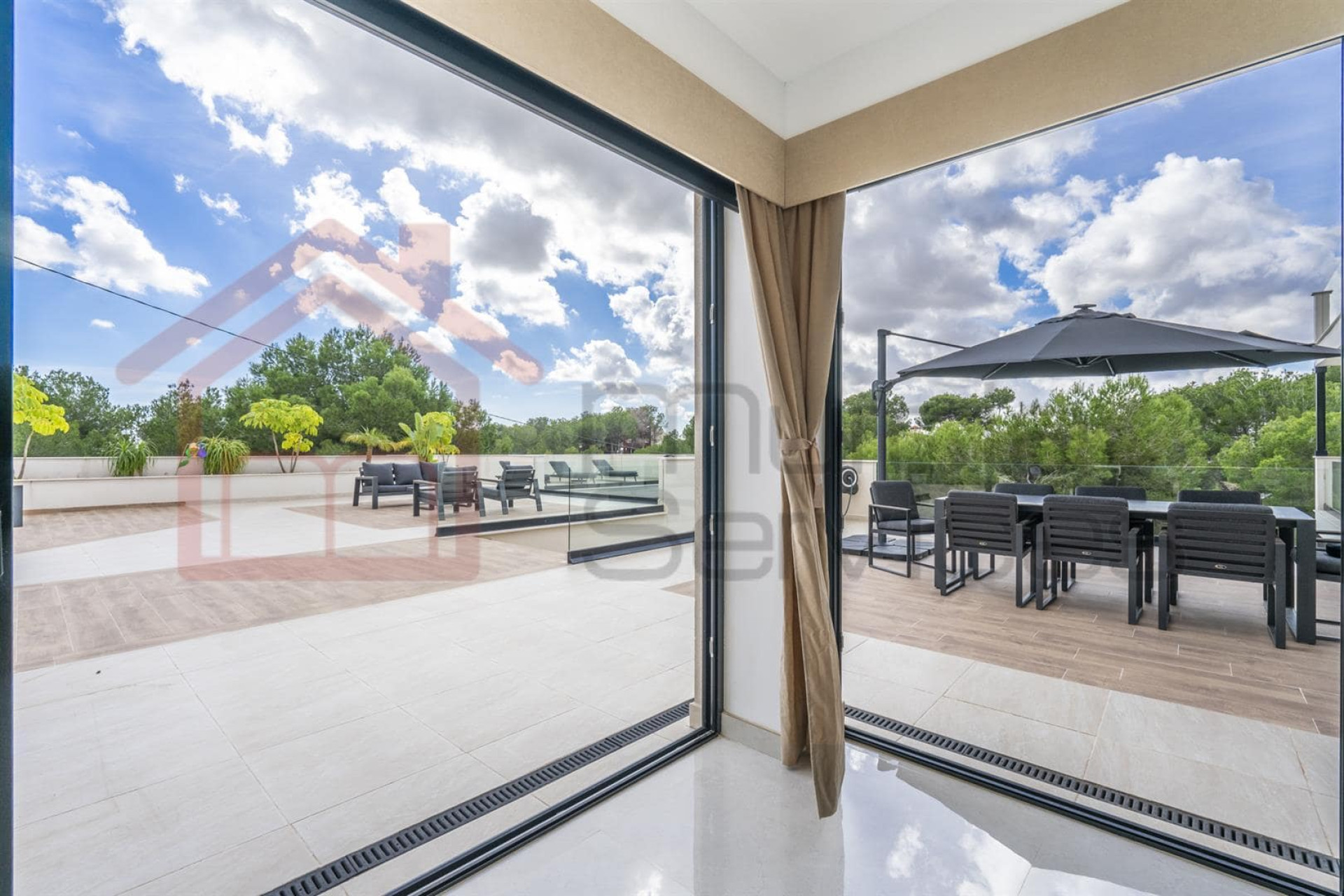 Herverkoop - 3. Vrijstaande villa - Pinar de Campoverde - Costa Blanca Zuid