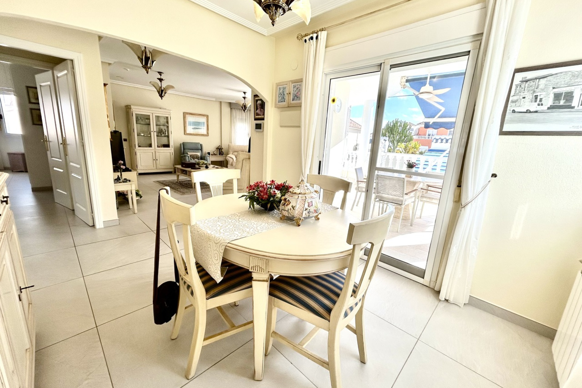Herverkoop - 3. Vrijstaande villa - Pinar de Campoverde - Costa Blanca Zuid