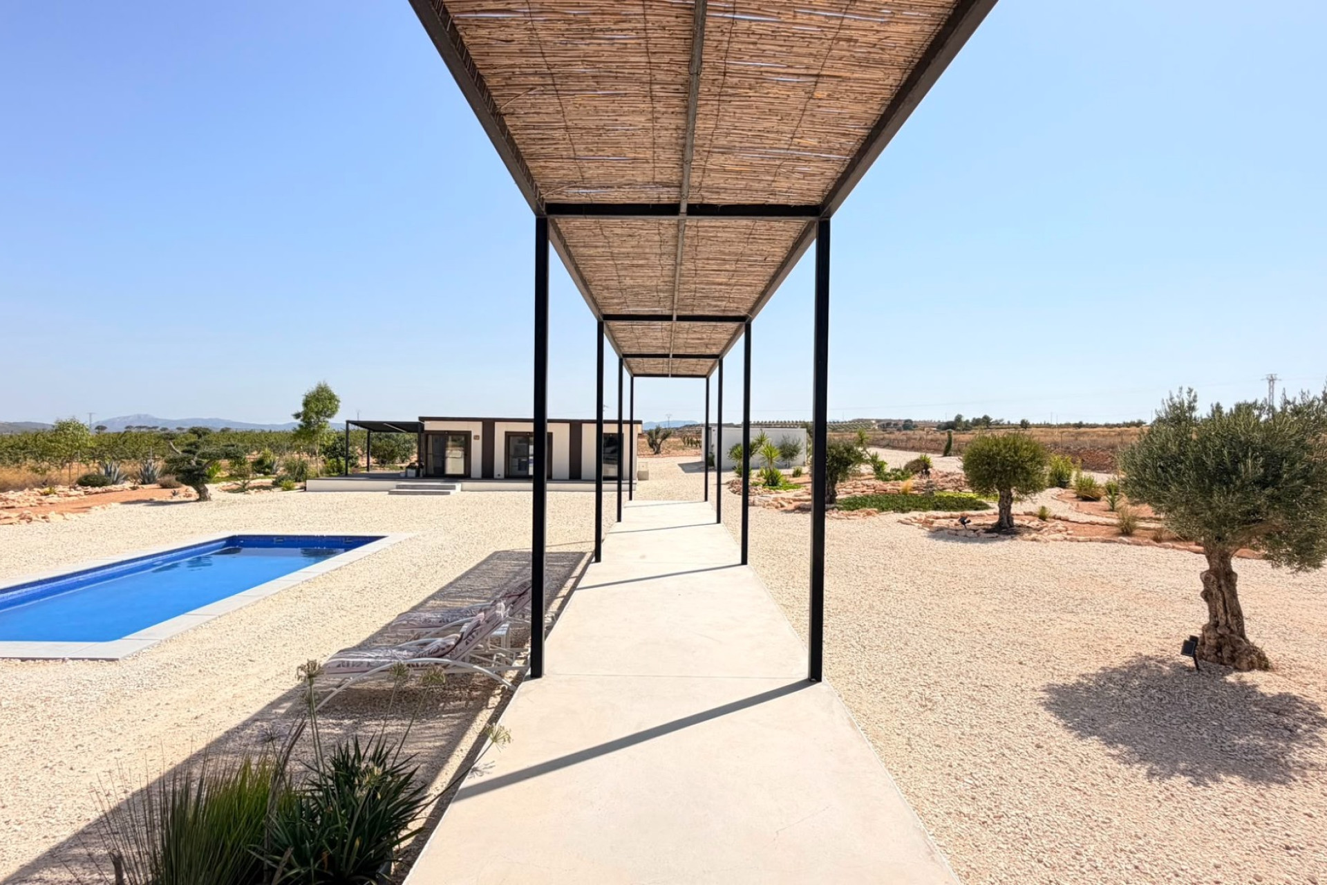 Herverkoop - 3. Vrijstaande villa - Pinoso - Costa Blanca Noord