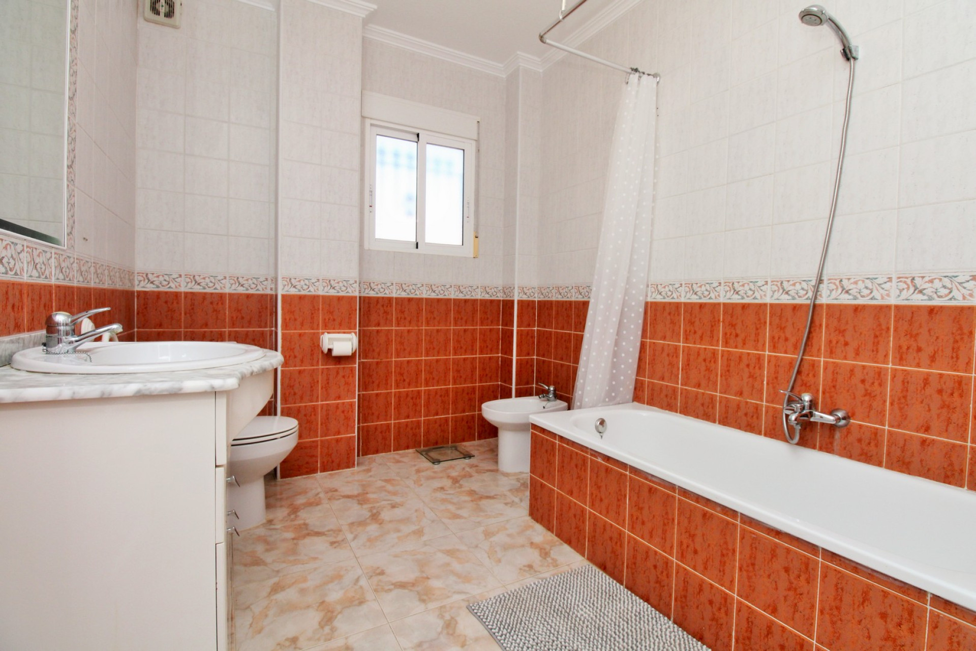 Herverkoop - 3. Vrijstaande villa - Playa Flamenca - Costa Blanca Zuid