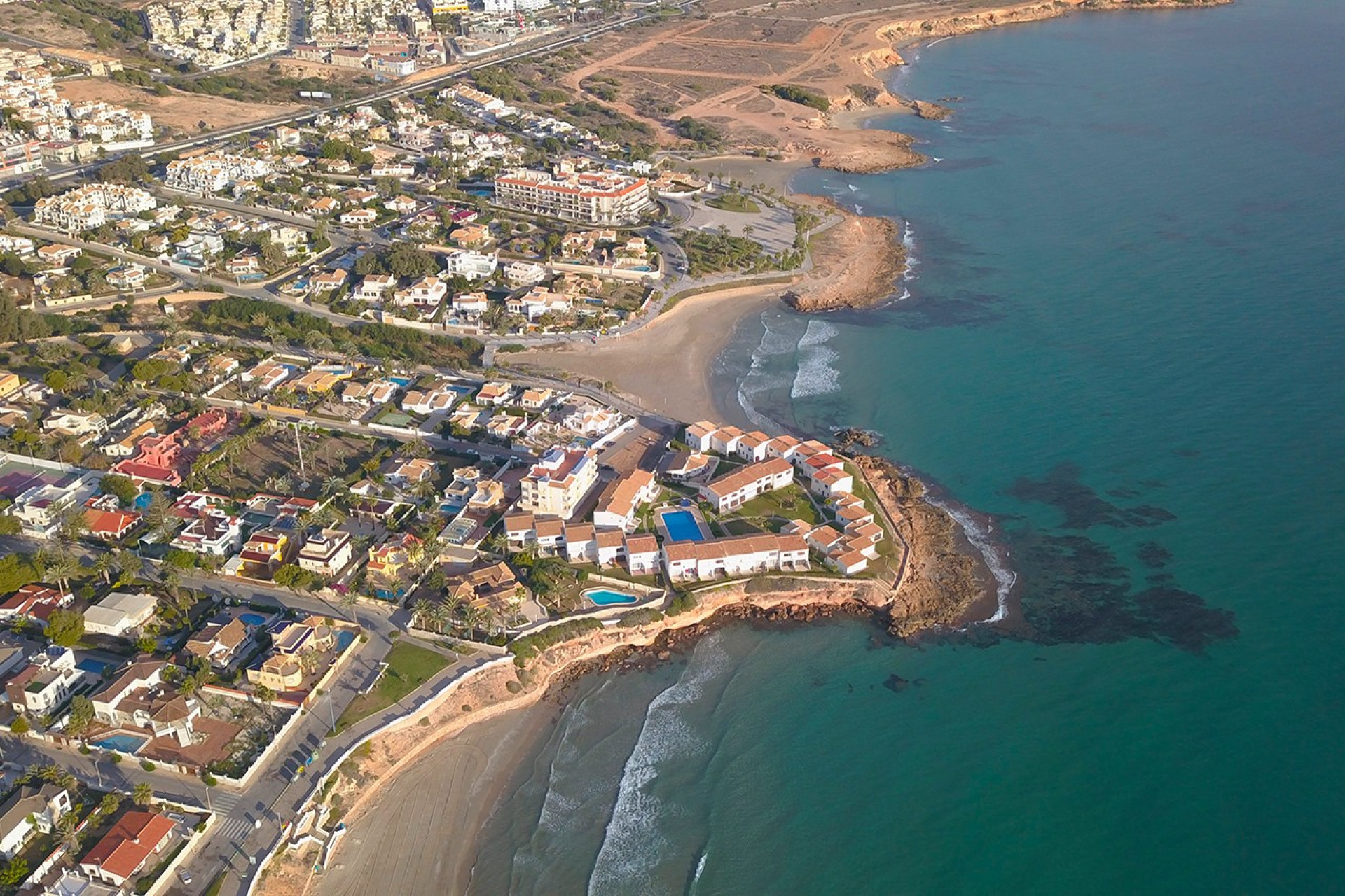 Herverkoop - 3. Vrijstaande villa - Playa Flamenca - Sportcentre