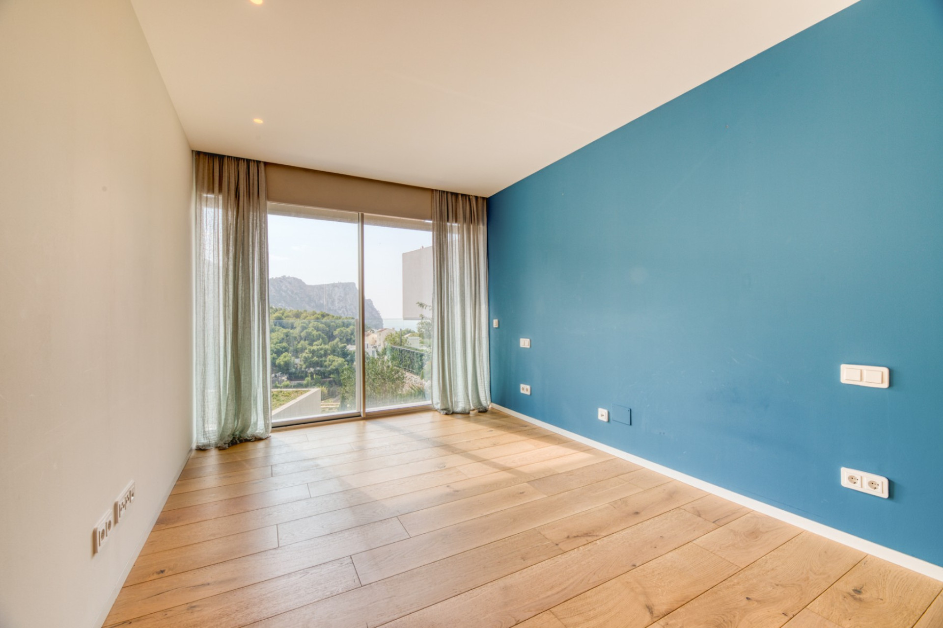 Herverkoop - 3. Vrijstaande villa - Port d'Andratx - Mallorca