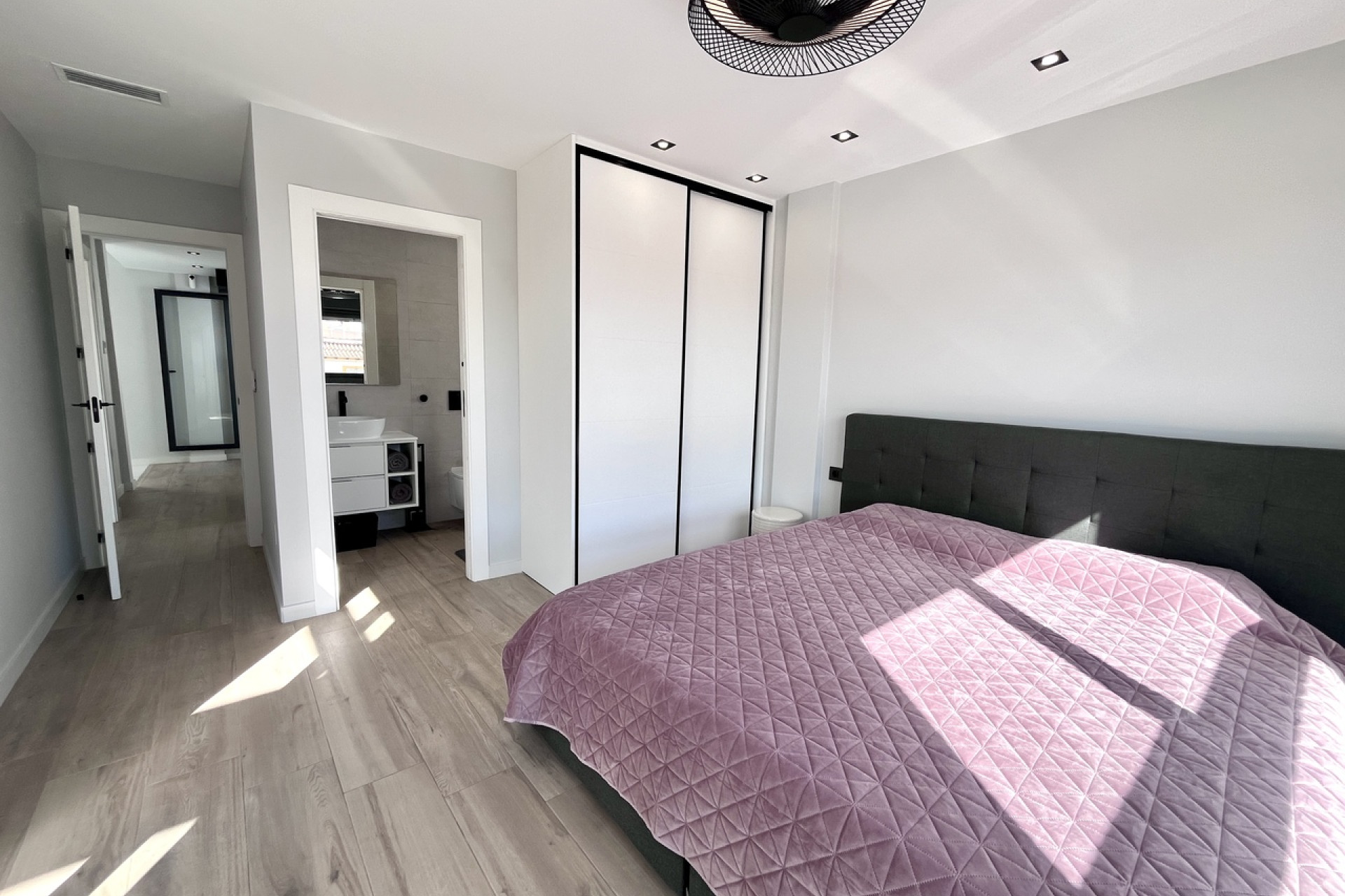 Herverkoop - 3. Vrijstaande villa - Punta Prima - Costa Blanca Zuid