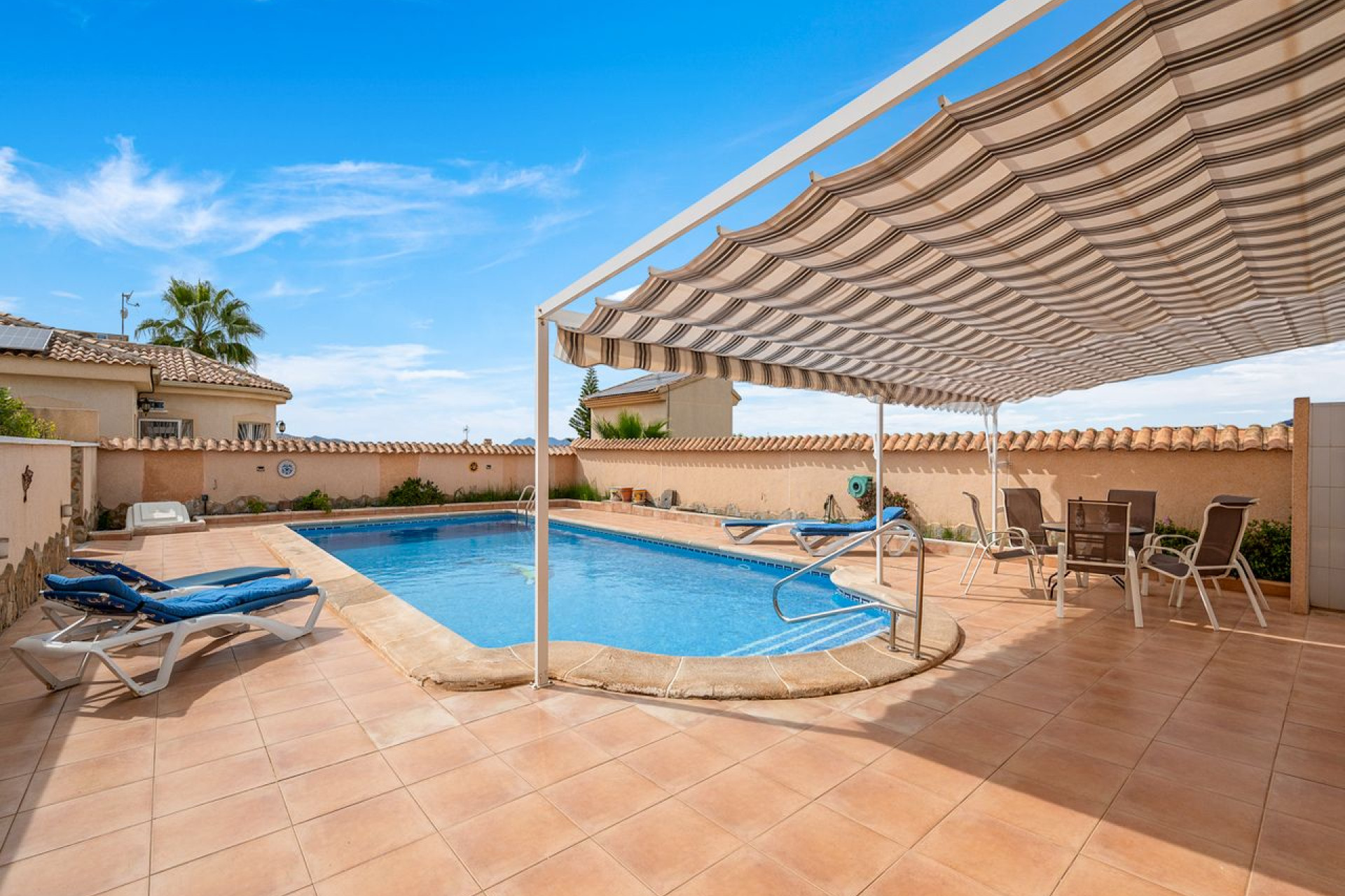 Herverkoop - 3. Vrijstaande villa - Rojales - Costa Blanca Zuid