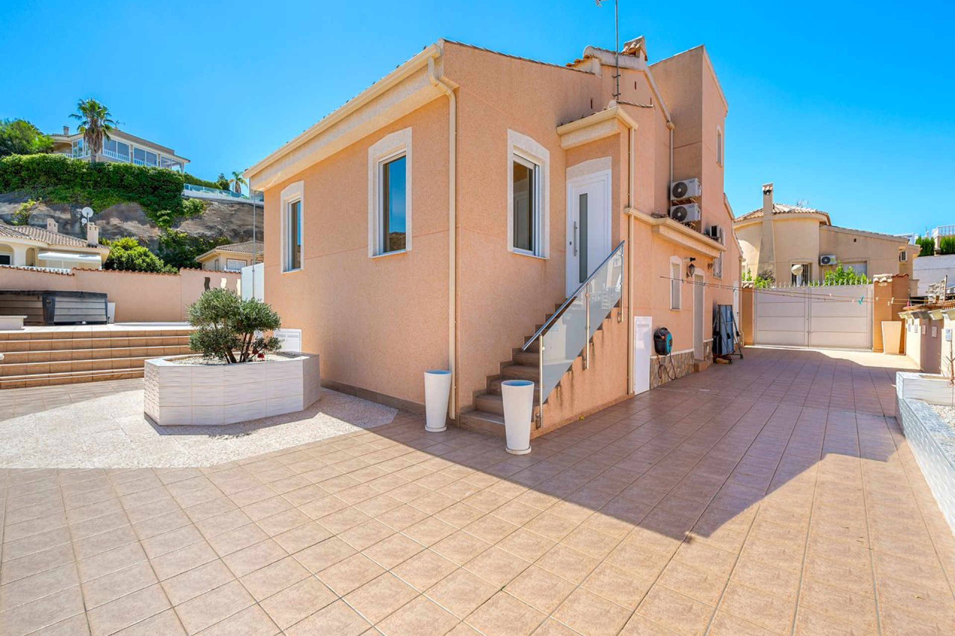 Herverkoop - 3. Vrijstaande villa - Rojales - Costa Blanca Zuid