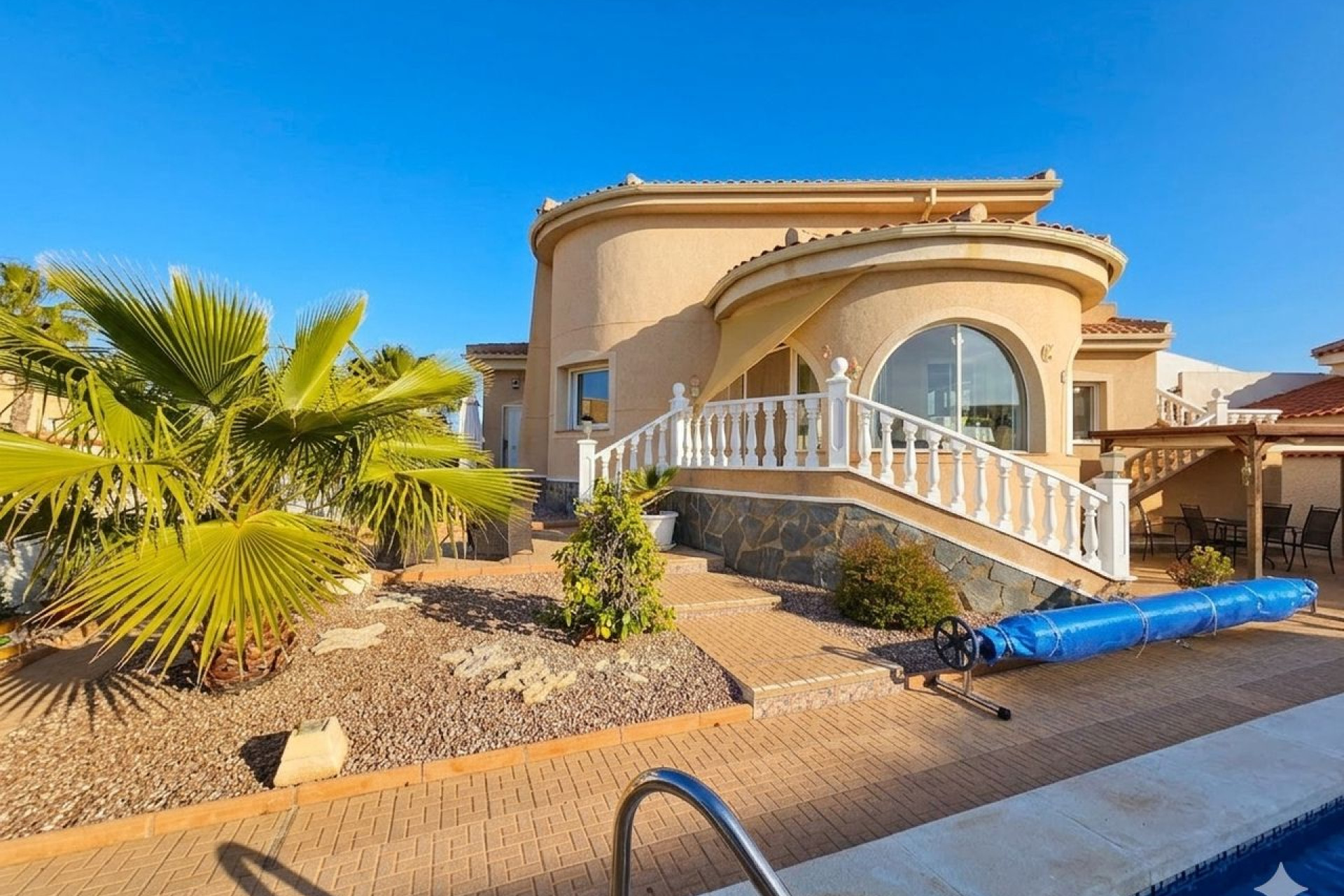 Herverkoop - 3. Vrijstaande villa - Rojales - Costa Blanca Zuid