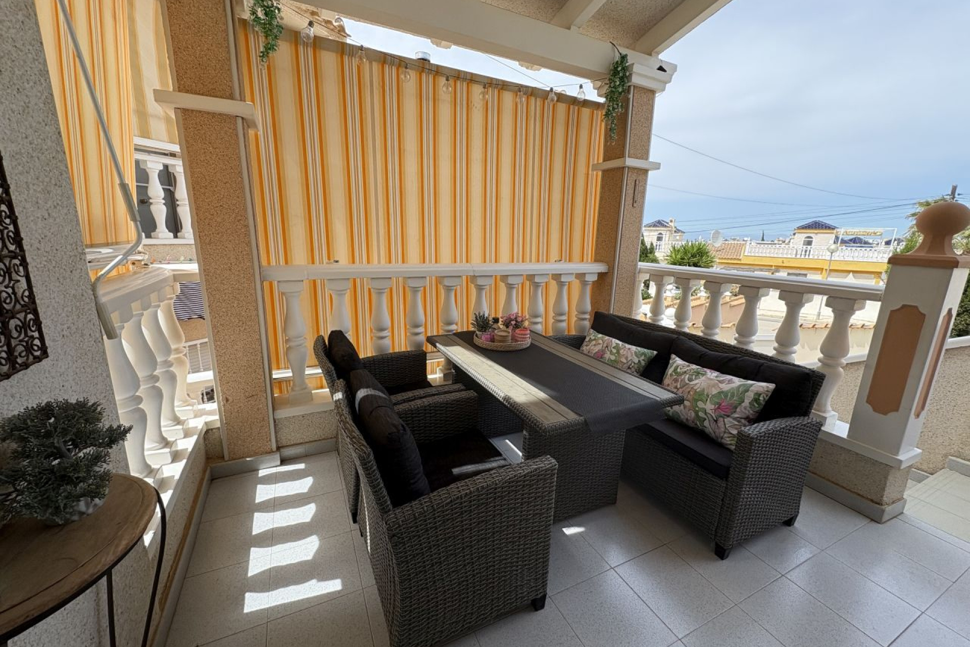 Herverkoop - 3. Vrijstaande villa - Rojales - Costa Blanca Zuid