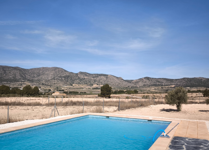 Herverkoop - 3. Vrijstaande villa - Salinas - Costa Blanca Noord