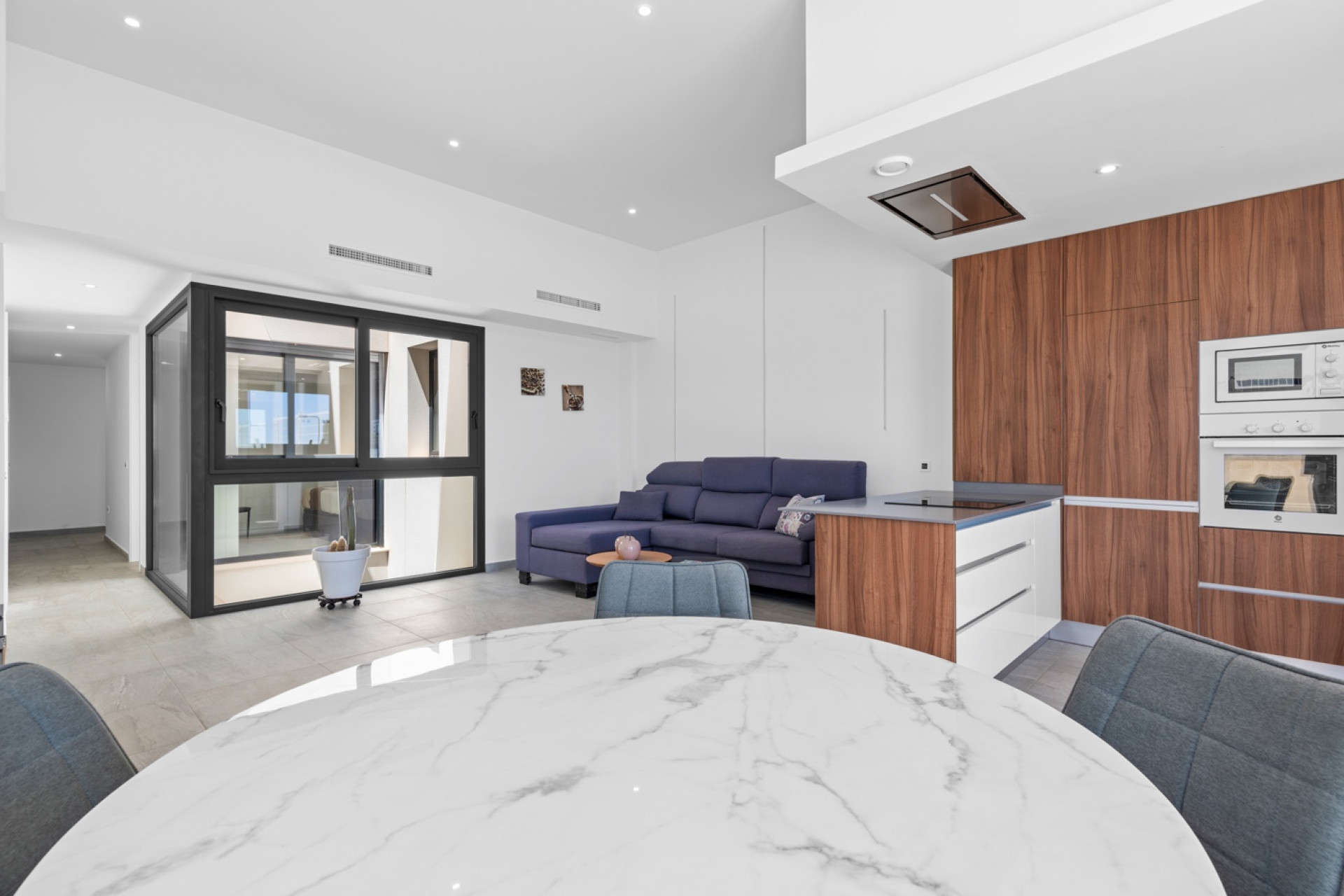 Herverkoop - 3. Vrijstaande villa - San Miguel de Salinas - Costa Blanca Zuid