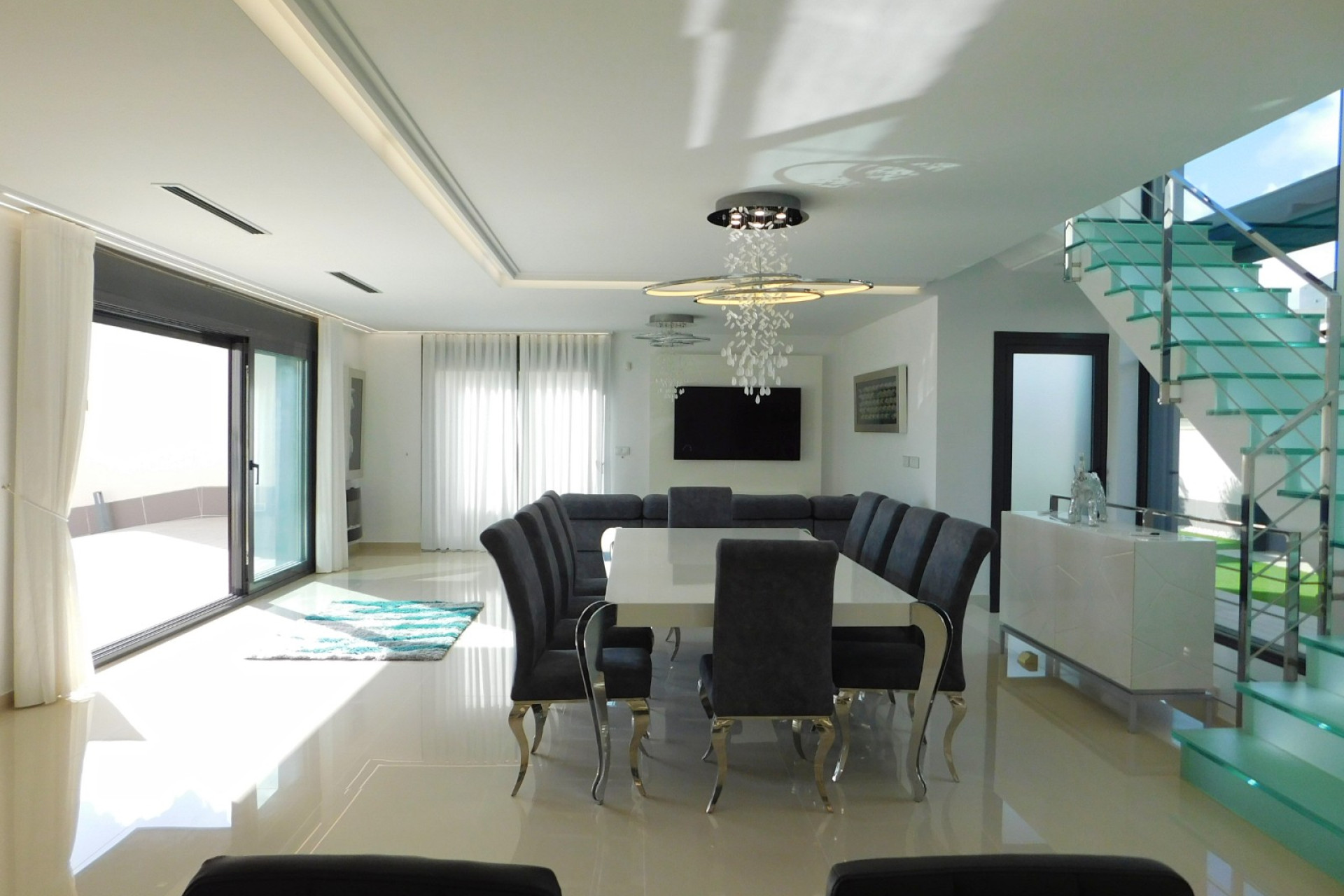 Herverkoop - 3. Vrijstaande villa - San Miguel de Salinas - Costa Blanca Zuid