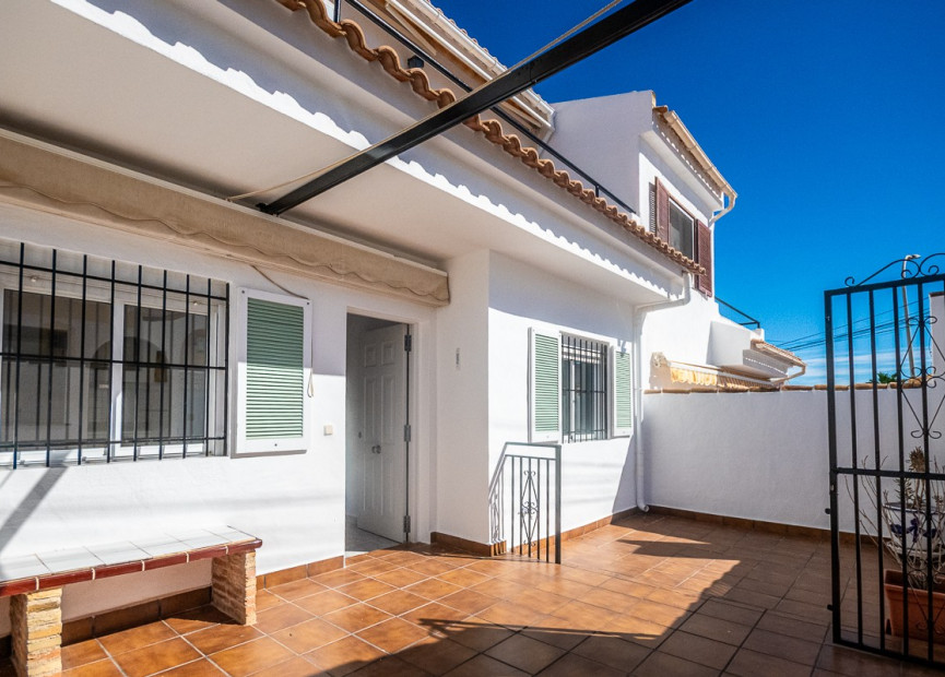 Herverkoop - 3. Vrijstaande villa - San Miguel de Salinas - Costa Blanca Zuid