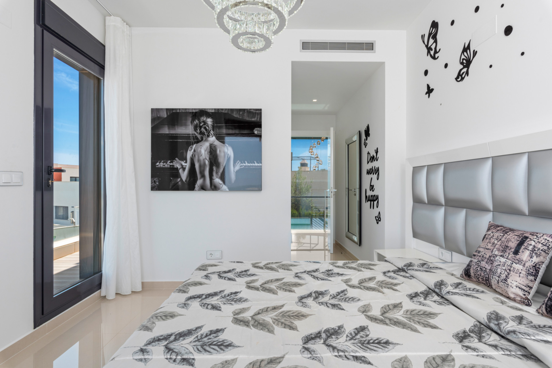 Herverkoop - 3. Vrijstaande villa - San Miguel de Salinas - Costa Blanca Zuid