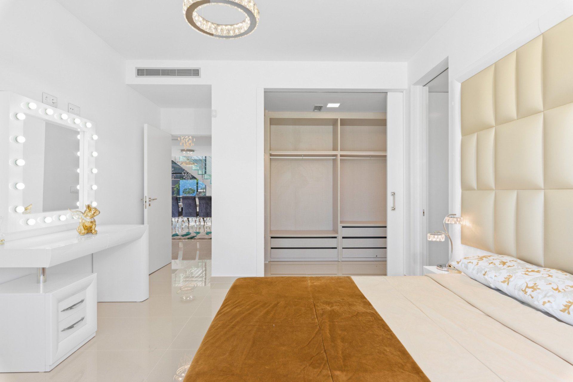 Herverkoop - 3. Vrijstaande villa - San Miguel de Salinas - Costa Blanca Zuid