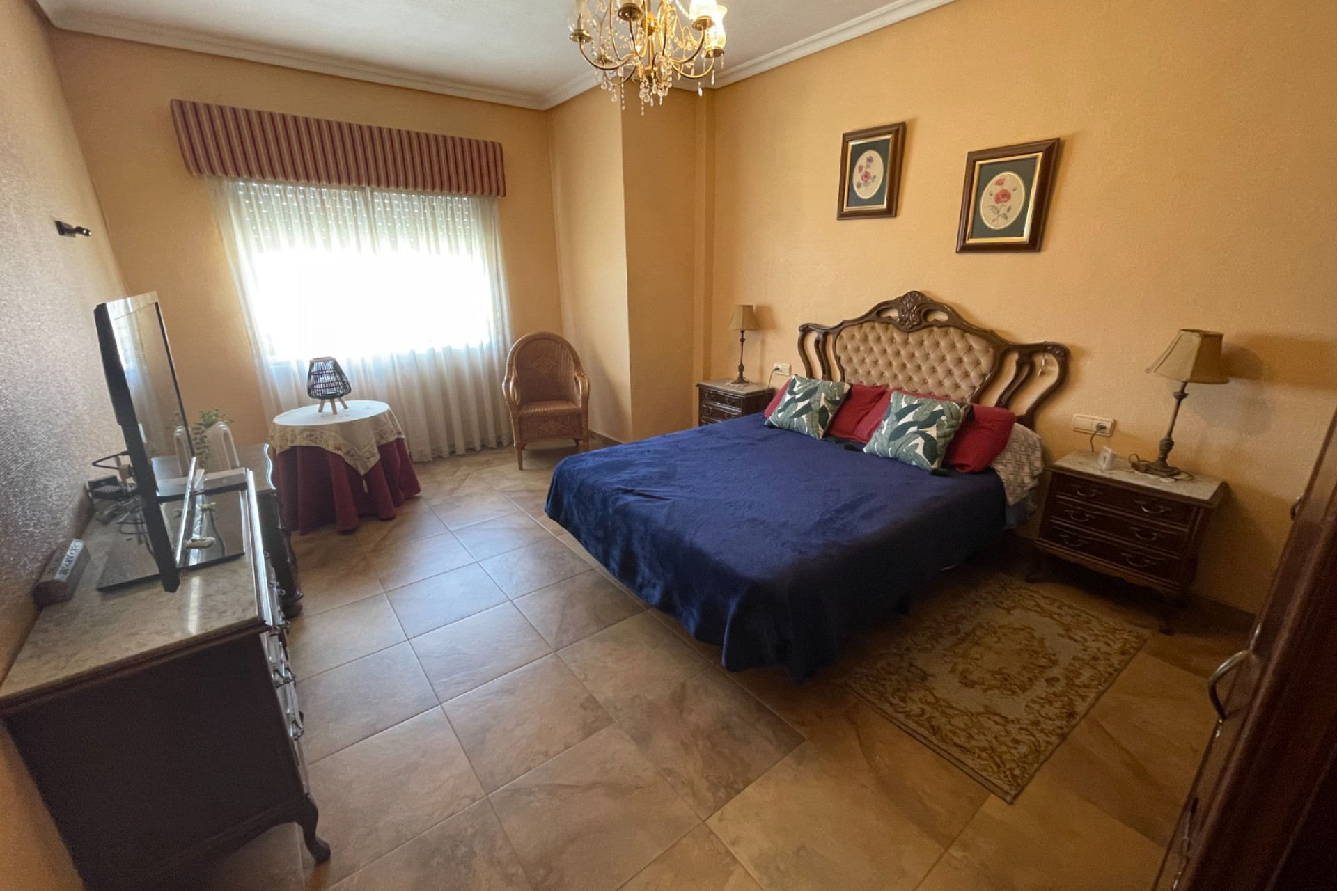 Herverkoop - 3. Vrijstaande villa - San Miguel de Salinas - pueblo