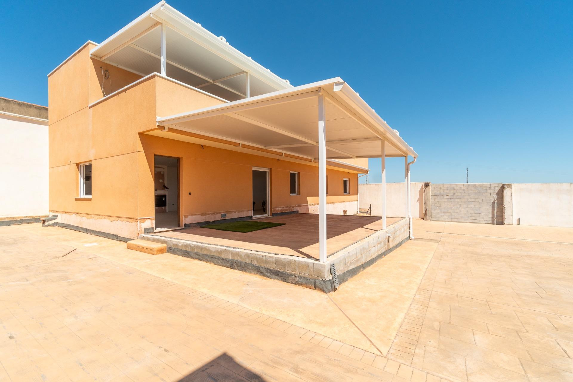 Herverkoop - 3. Vrijstaande villa - San Miguel de Salinas - Torremendo