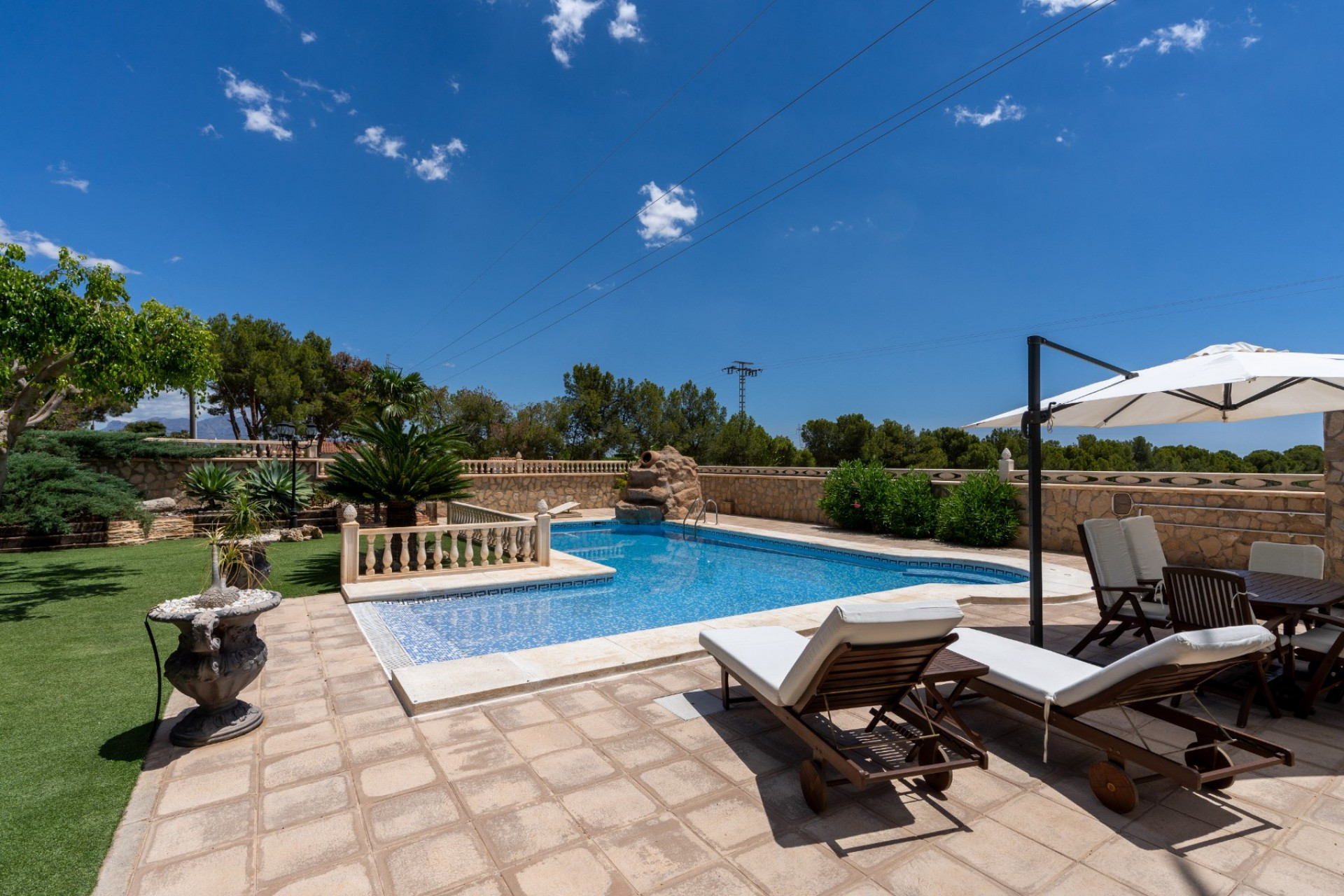 Herverkoop - 3. Vrijstaande villa - San Vicente del Raspeig - Costa Blanca Noord